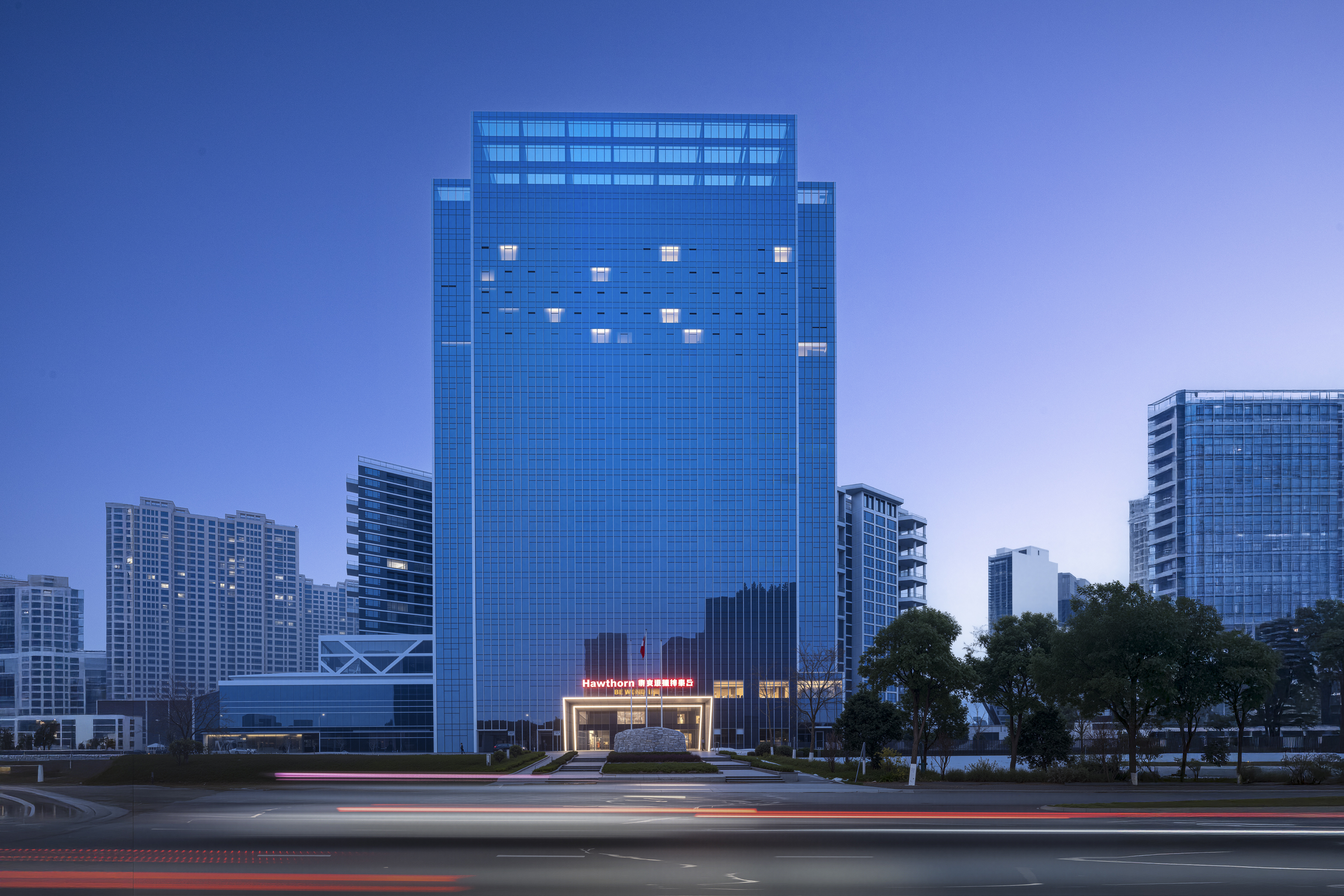 Exterior of Hawthorn by Wyndham Yueyang Railway East Station hotel in Yueyang, Other than US/Canada