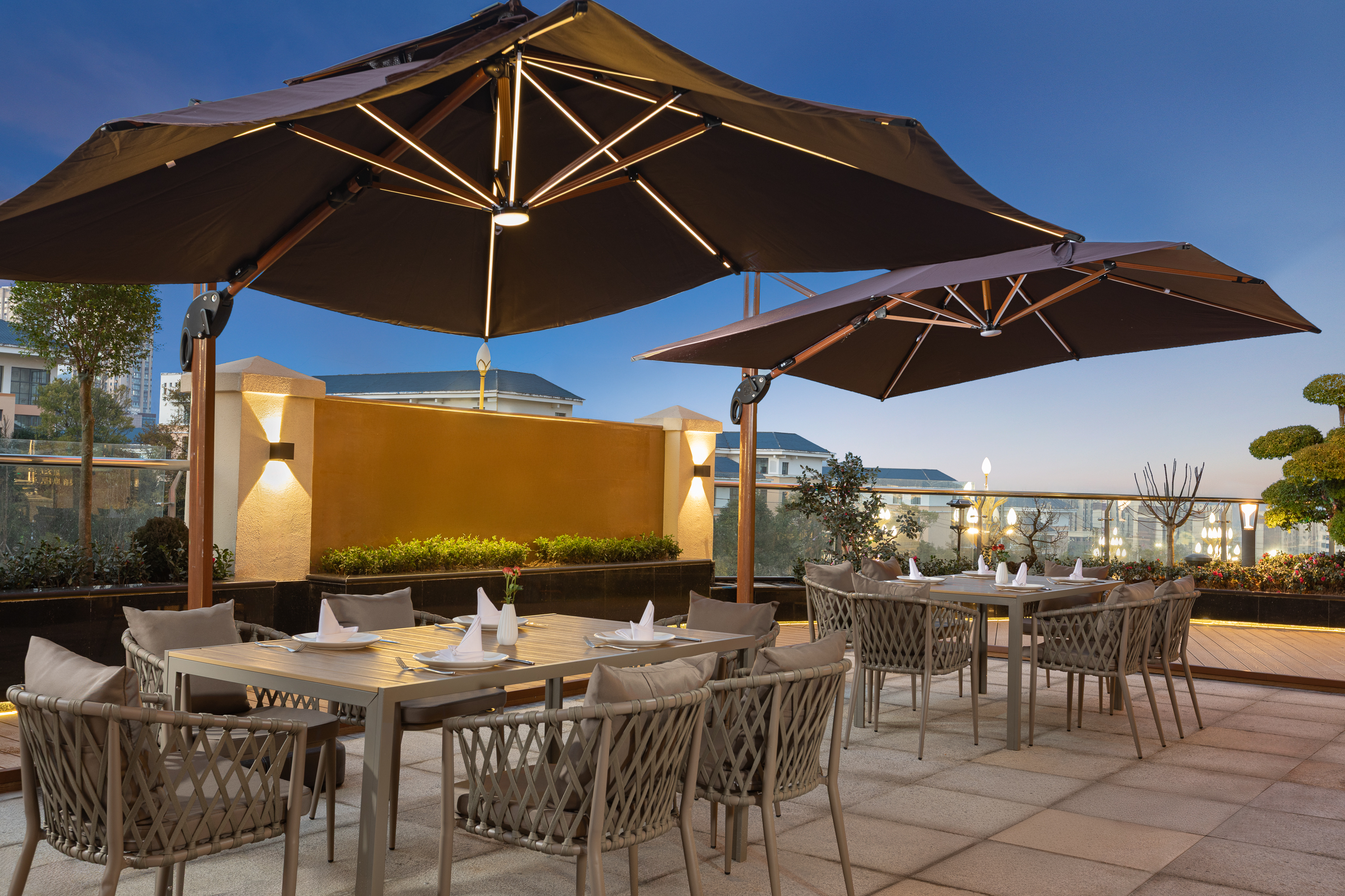 Hawthorn by Wyndham Zhaotong Zhenxiong restaurant in Zhaotong, Other than US/Canada