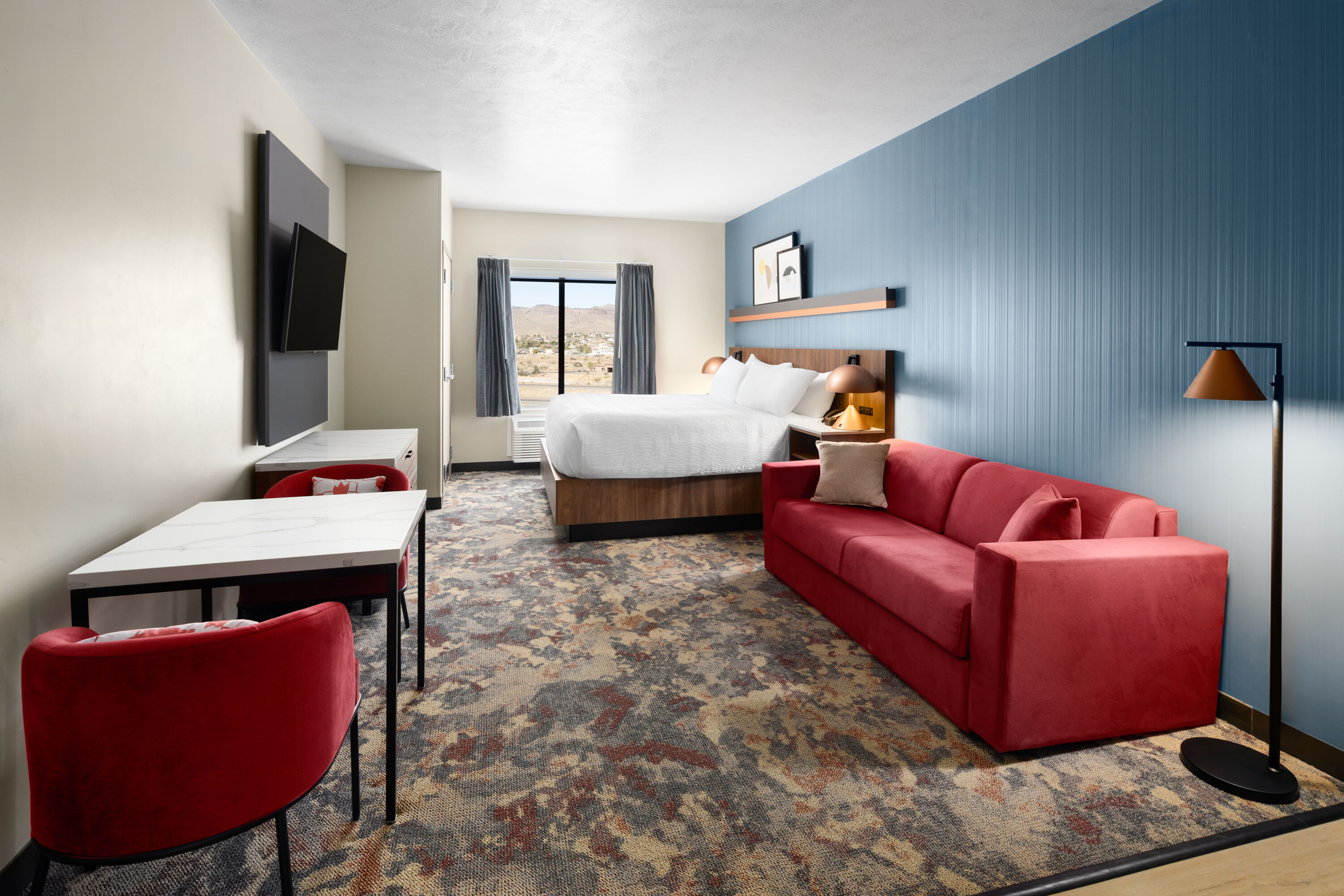 Hawthorn Extended Stay by Wyndham Kingman suite in Kingman, Arizona