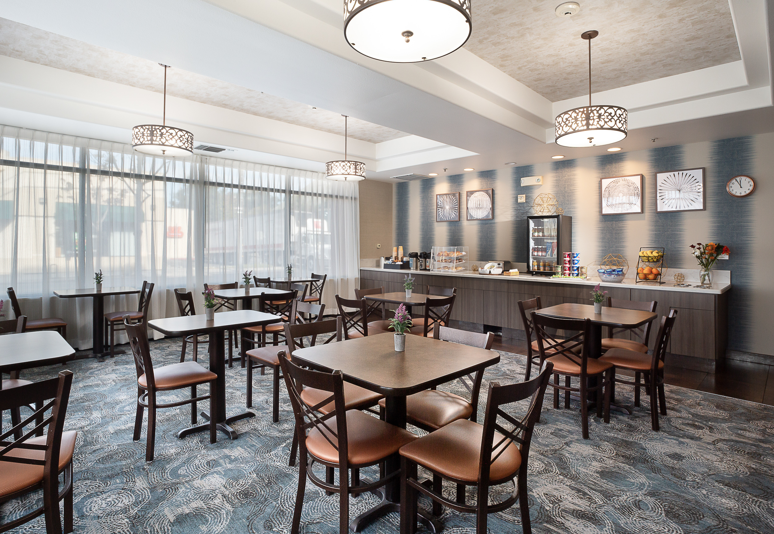 Free breakfast at Hawthorn Suites by Wyndham Oakland/Alameda in Alameda, California