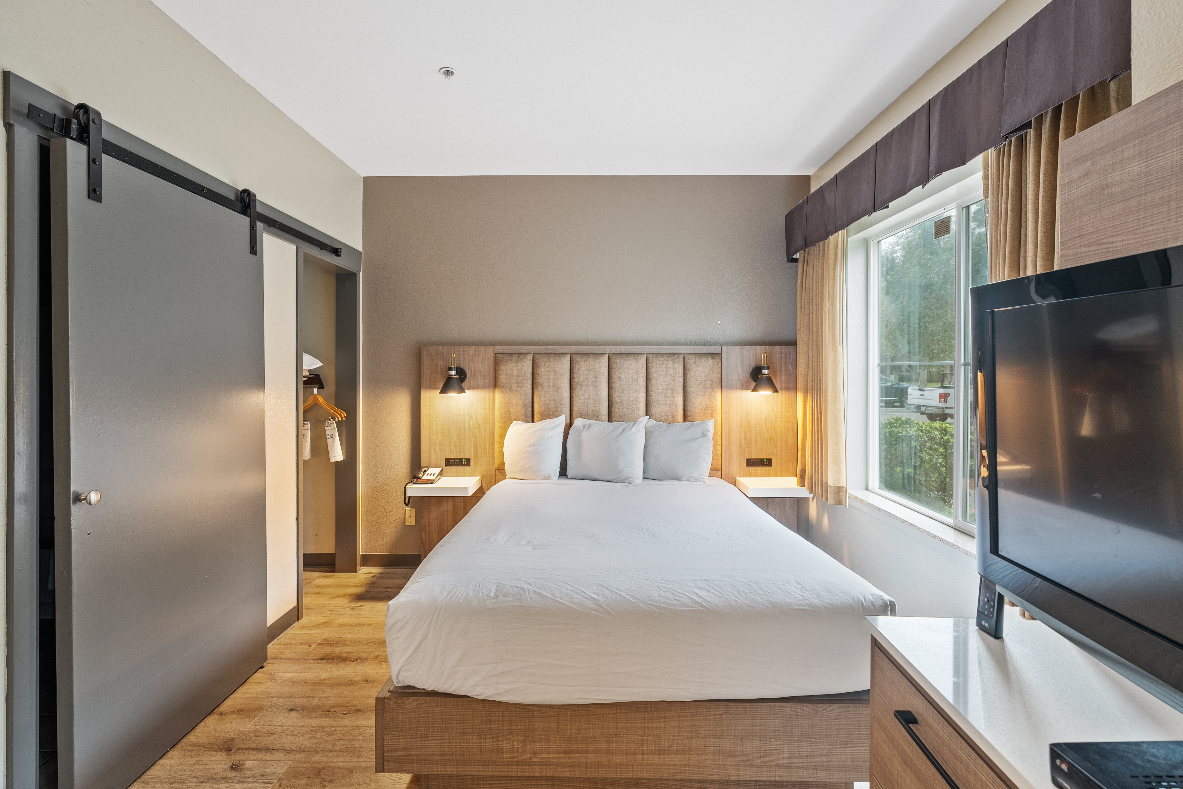 Hawthorn Suites by Wyndham Rancho Cordova/Folsom suite in Gold River, California