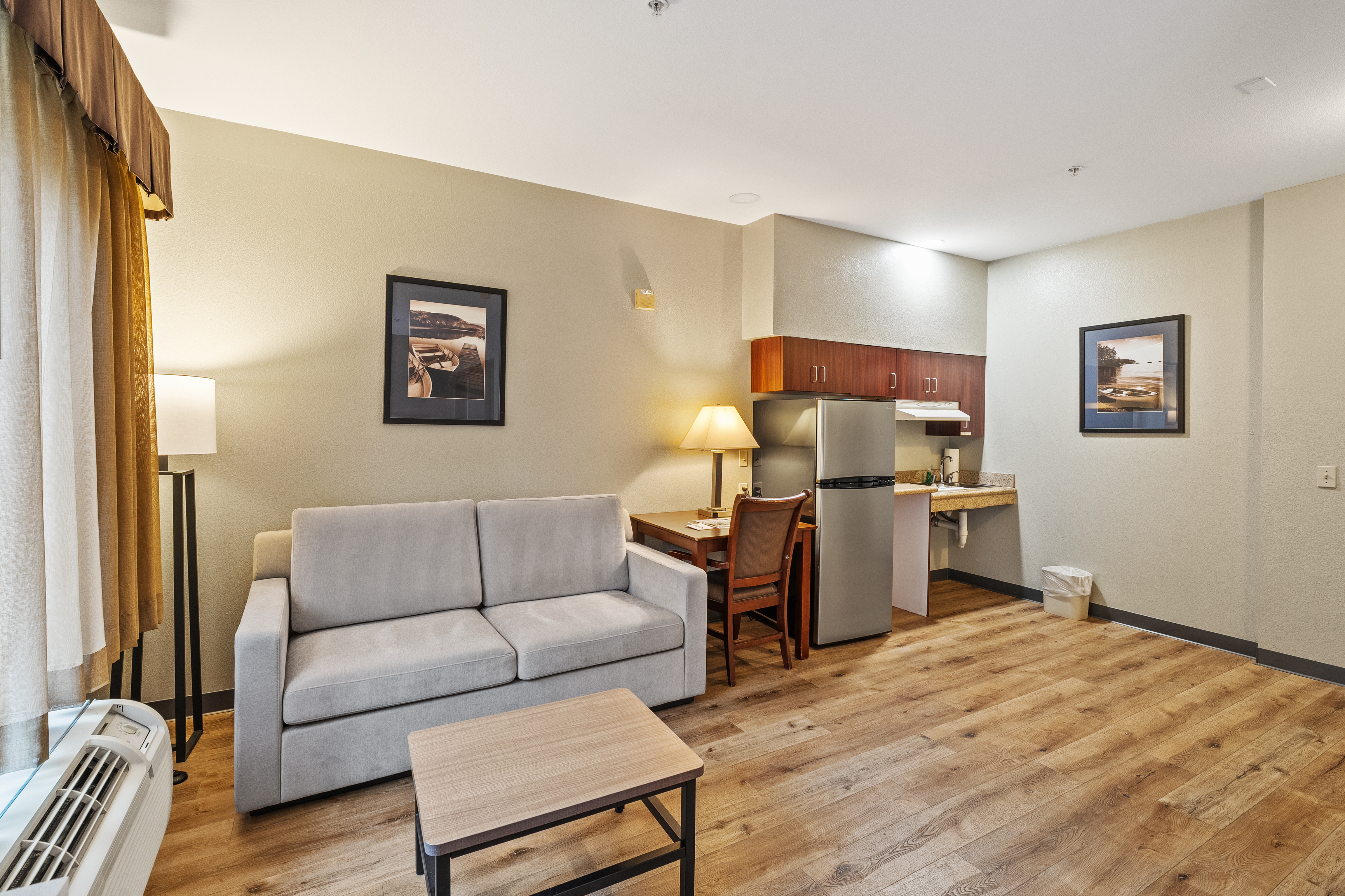 Hawthorn Suites by Wyndham Rancho Cordova/Folsom suite in Gold River, California