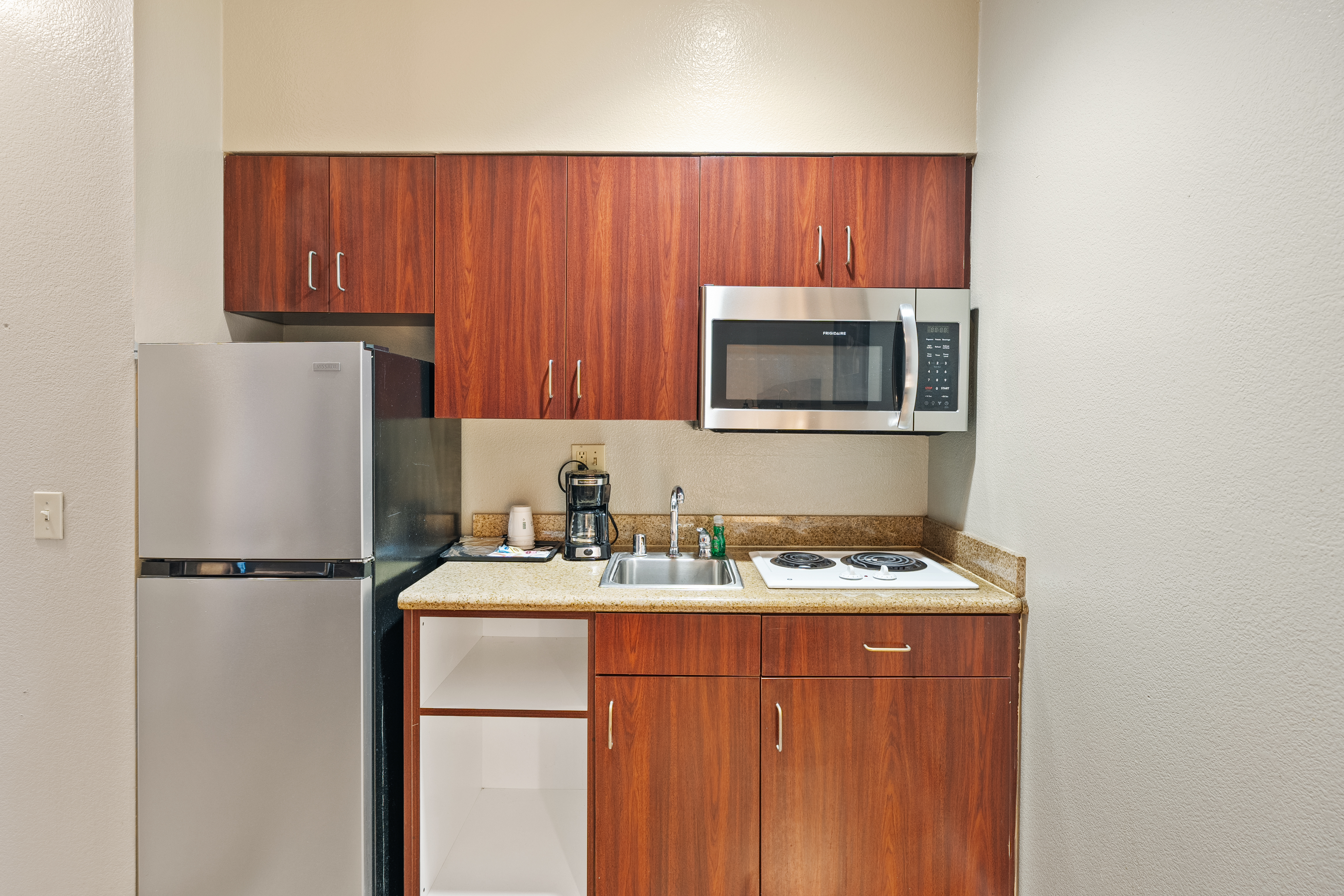 Hawthorn Suites by Wyndham Rancho Cordova/Folsom suite in Gold River, California