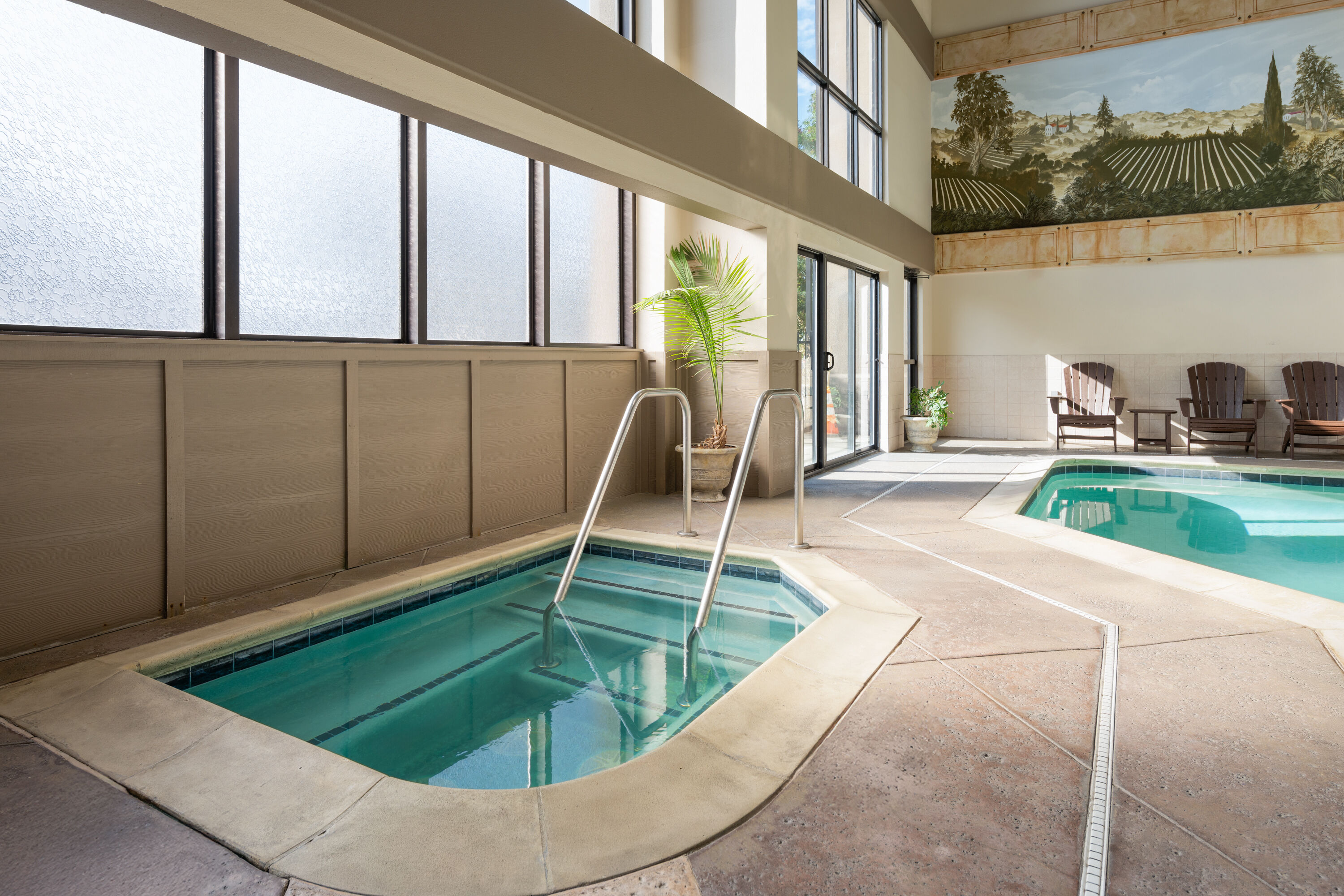 Hot tub at the Hawthorn Suites by Wyndham Napa Valley in Napa, California