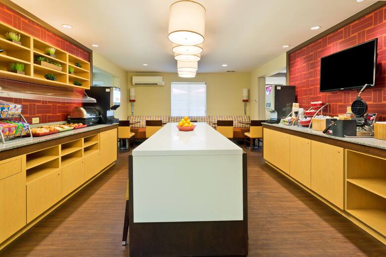 Property amenity at Hawthorn Suites by Wyndham Orlando Altamonte Springs in Altamonte Springs, Florida