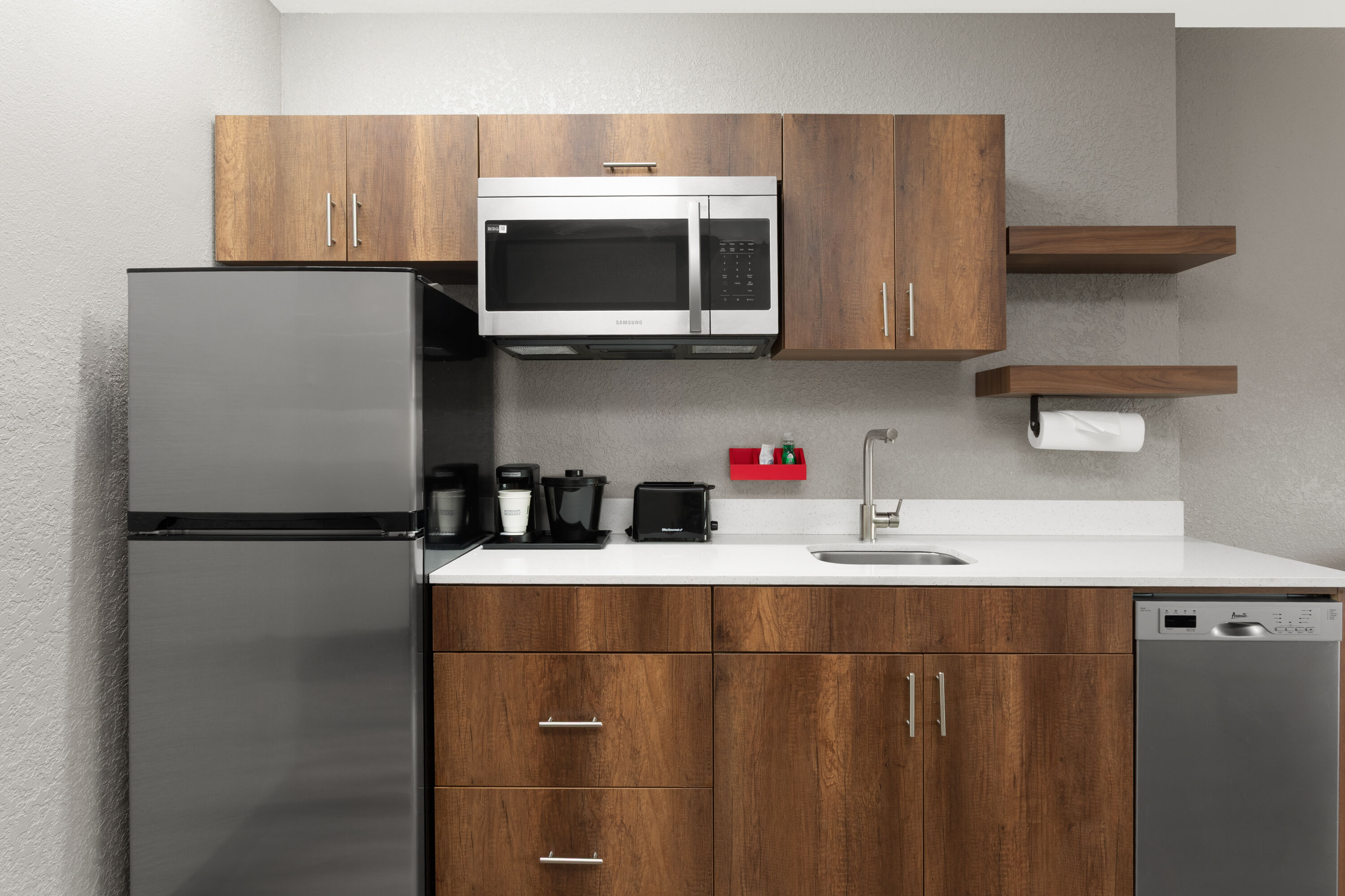 Hawthorn Extended Stay by Wyndham Ft Lauderdale Cypress Crk suite in Fort Lauderdale, Florida