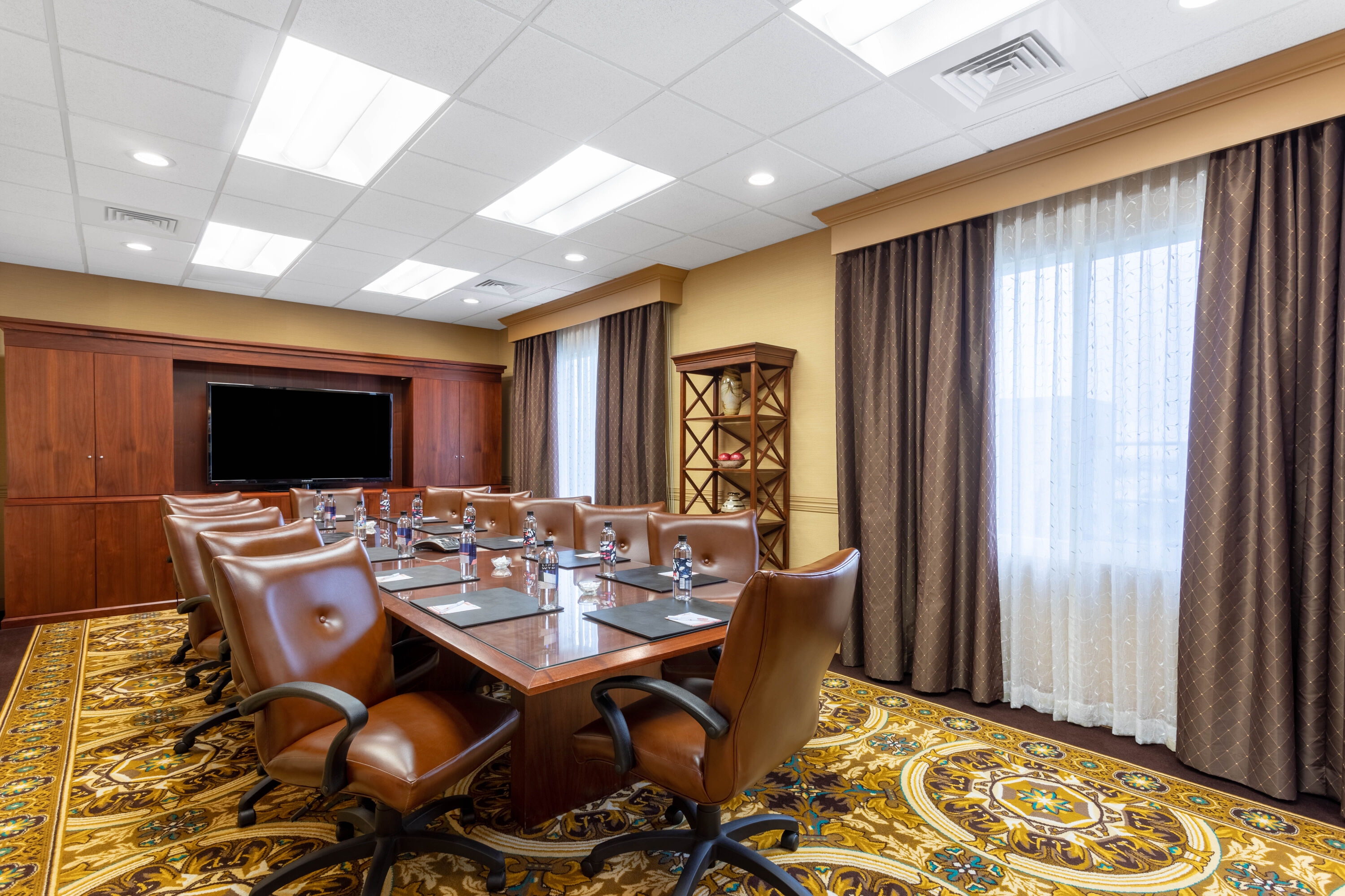Board room at Hawthorn Extended Stay by Wyndham West Palm Beach in West Palm Beach, Florida