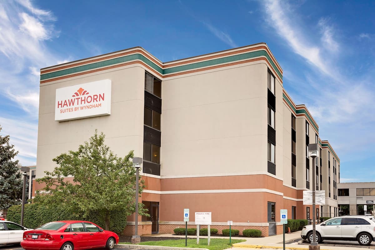 Hawthorn Suites By Wyndham Champaign Hotels Il 61820 Exterior Of Hawthorn Suites By Wyndham Champaign Hotel In Illinois