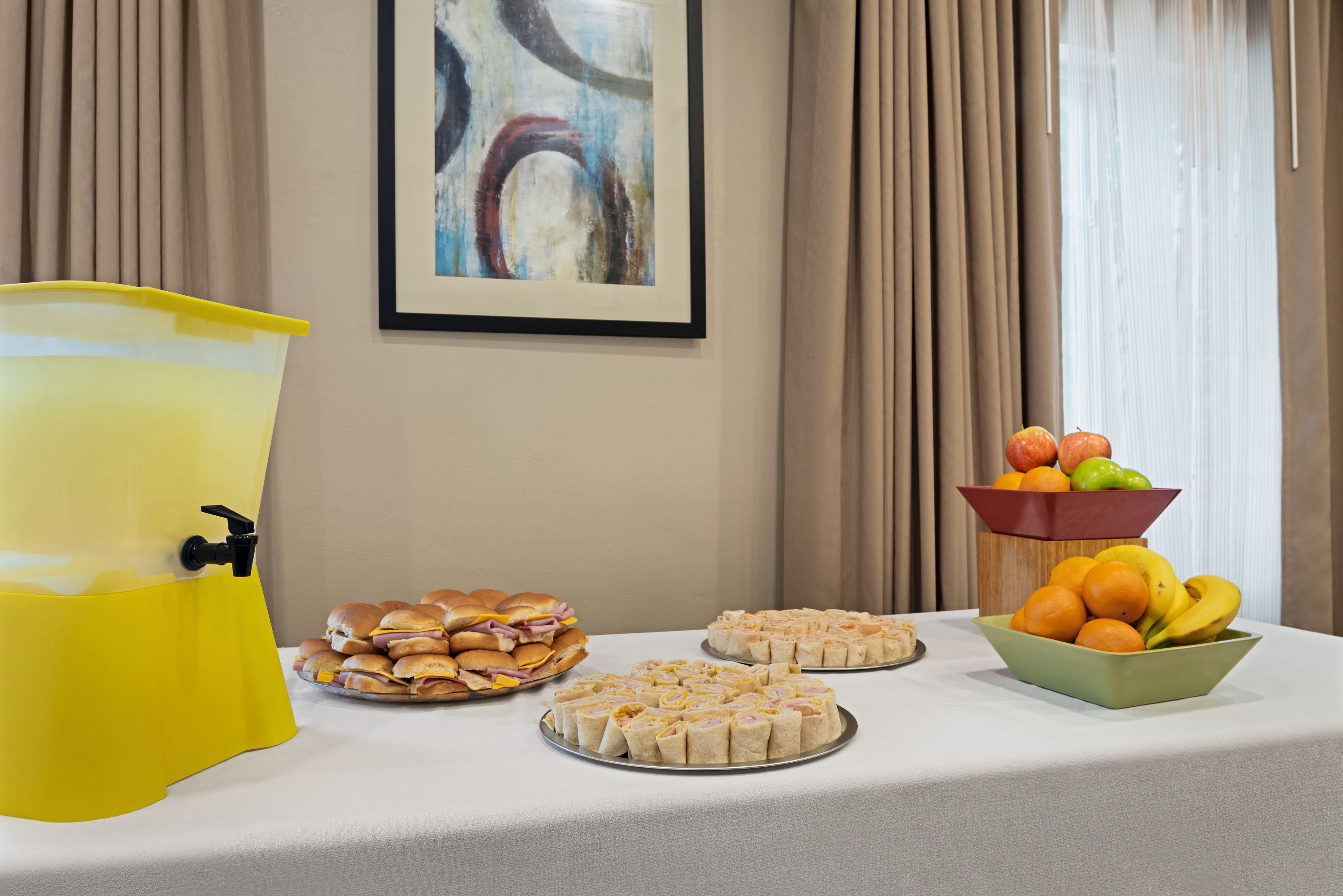 Hawthorn Extended Stay by Wyndham Decatur restaurant buffet in Decatur, Illinois