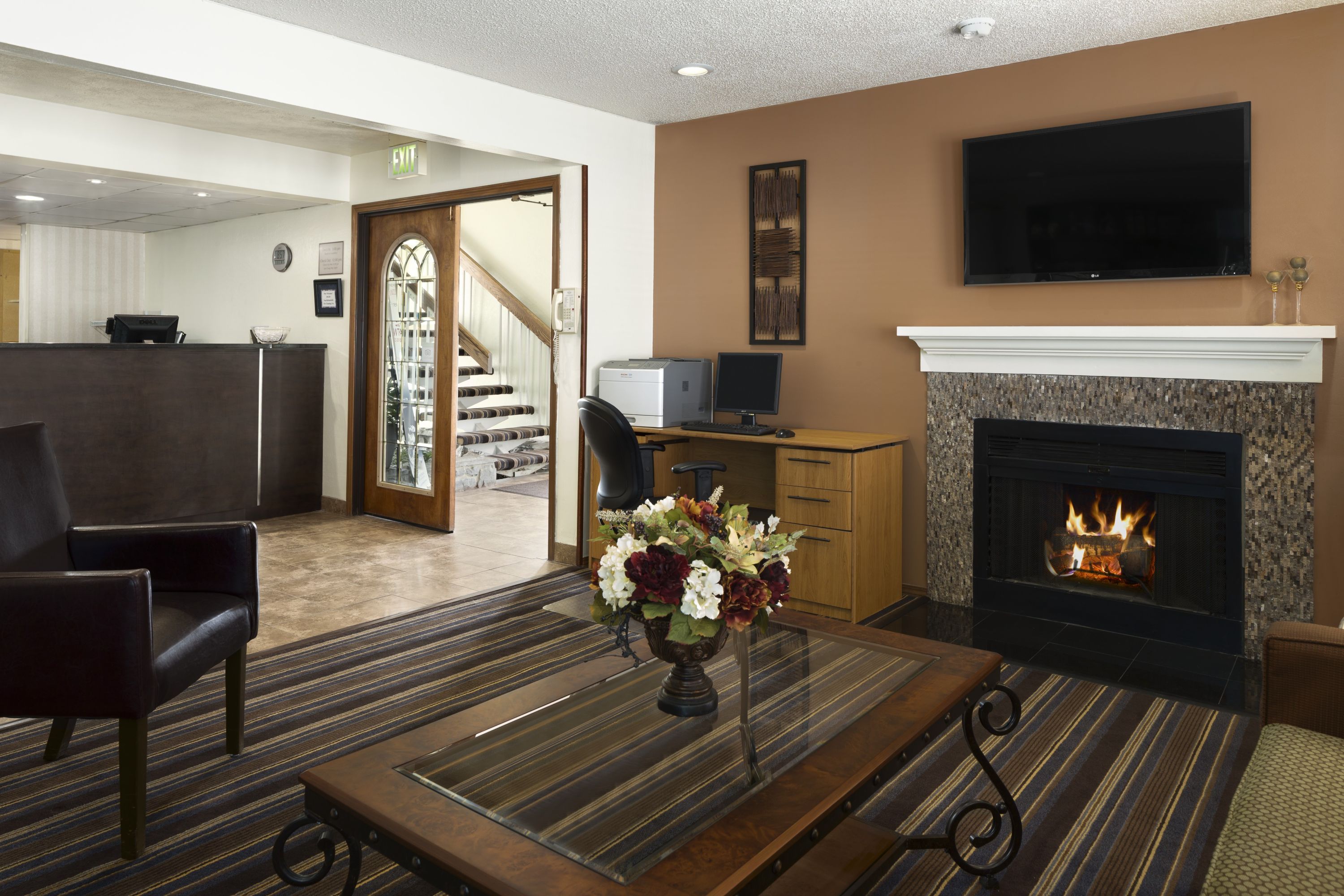 Hawthorn Suites By Wyndham Fort Wayne Fort Wayne In Hotels