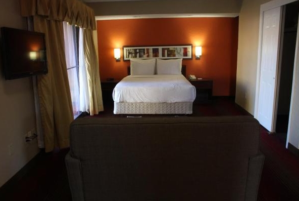Hawthorn Extended Stay by Wyndham Wichita suite in Wichita, Kansas
