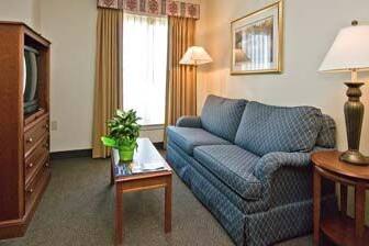 Hawthorn Suites by Wyndham Chelmsford/Lowell suite in North Chelmsford, Massachusetts