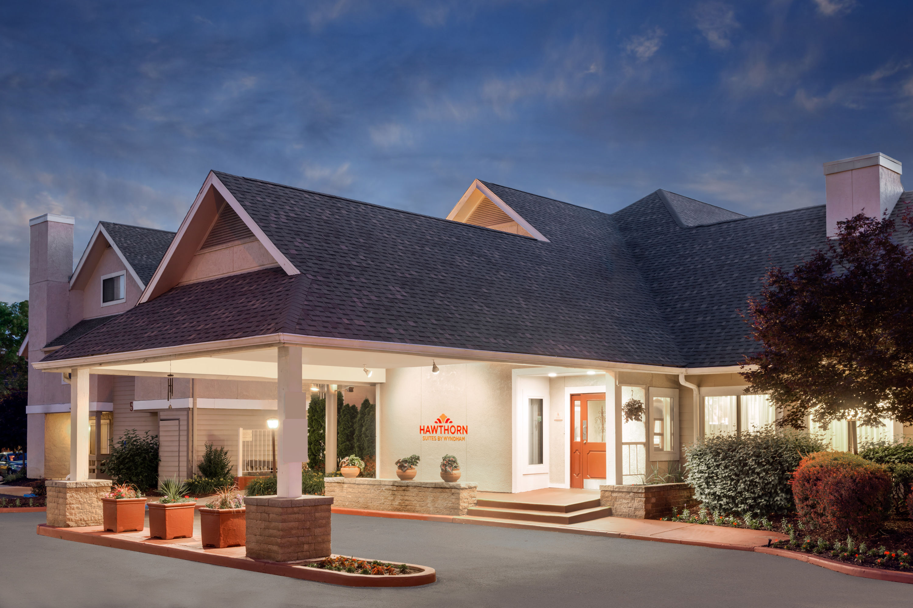 Hawthorn Suites By Wyndham St Louis Westport Plaza Saint