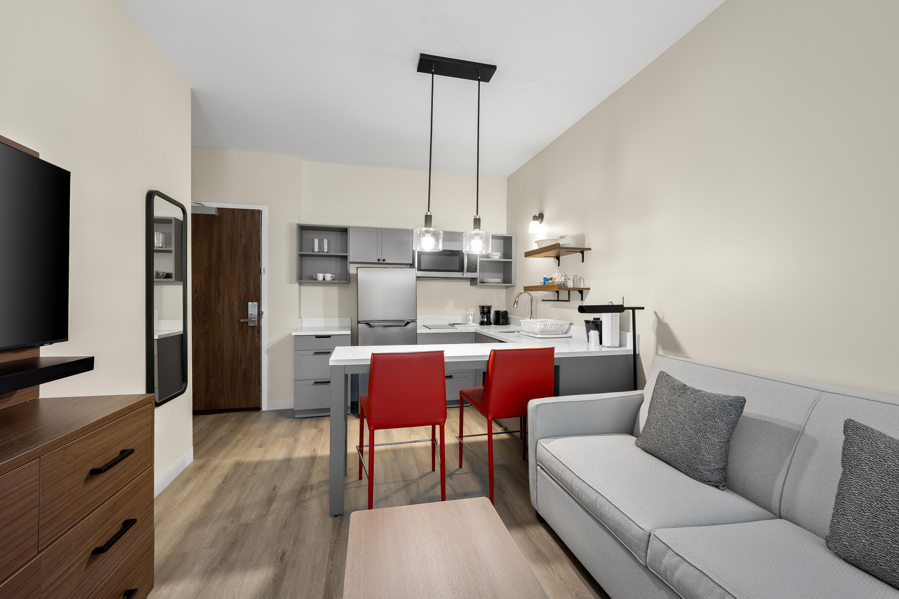 Hawthorn Extended Stay by Wyndham Mebane suite in Mebane, North Carolina