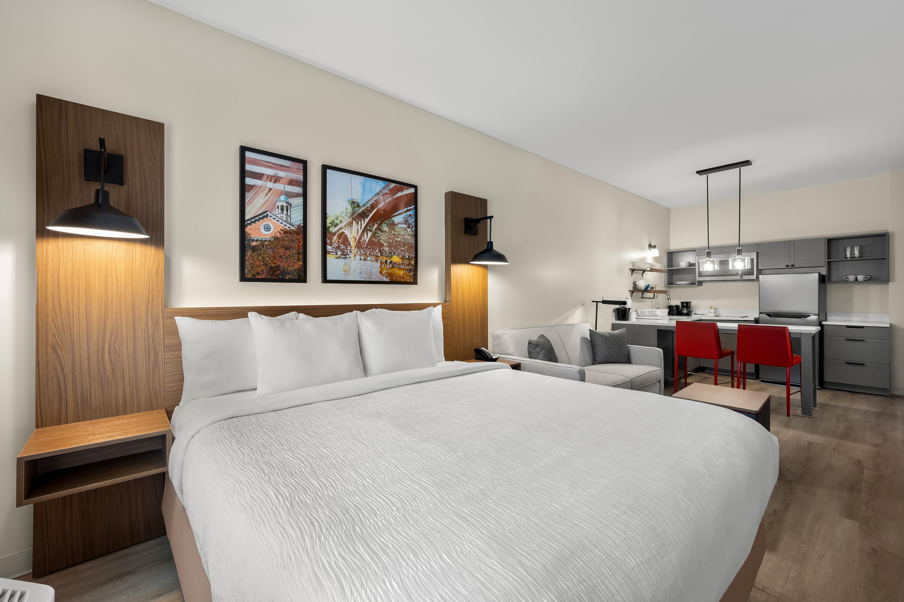 Hawthorn Extended Stay by Wyndham Mebane suite in Mebane, North Carolina