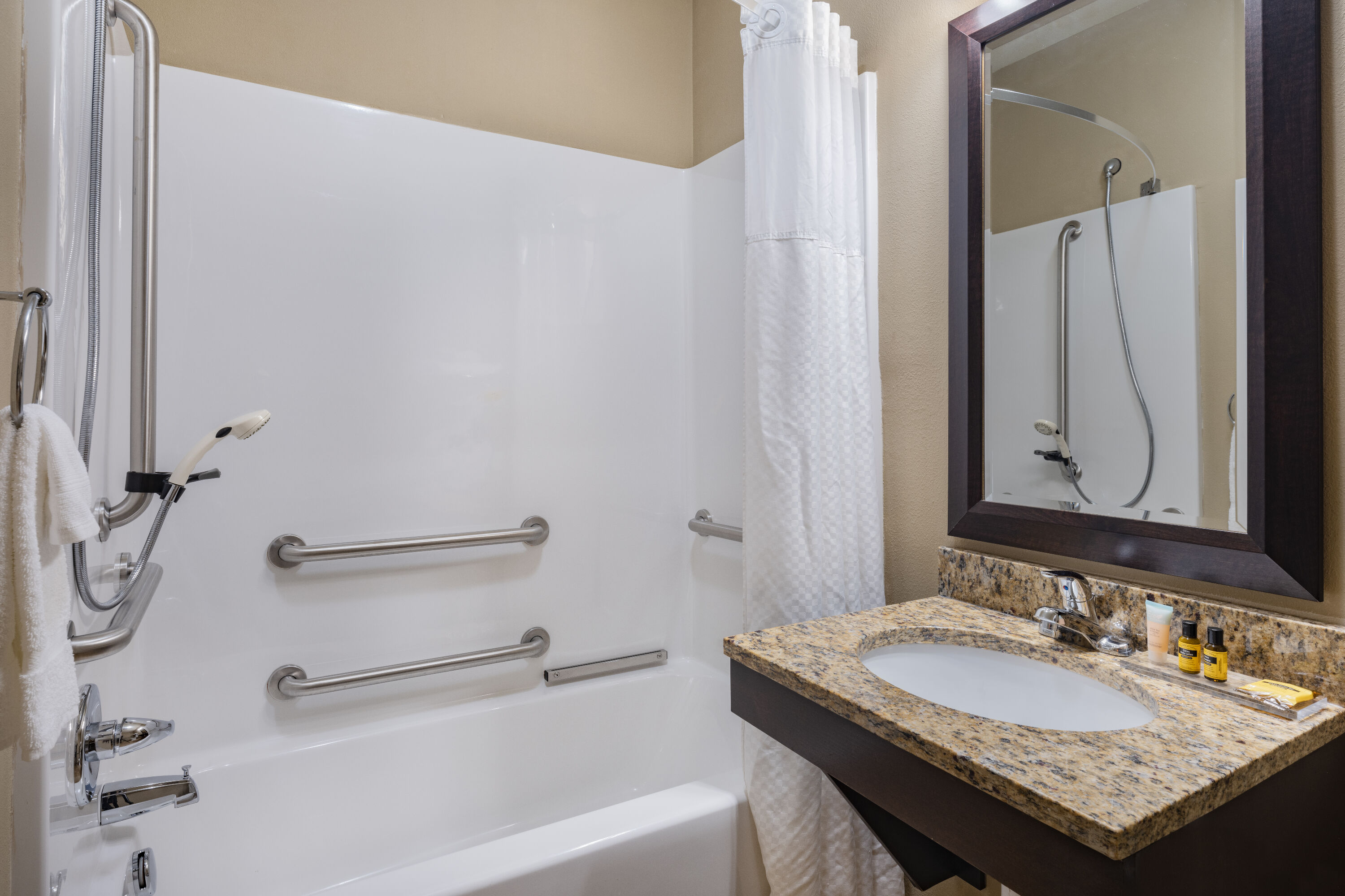 Hawthorn Extended Stay by Wyndham Dickinson suite in Dickinson, North Dakota