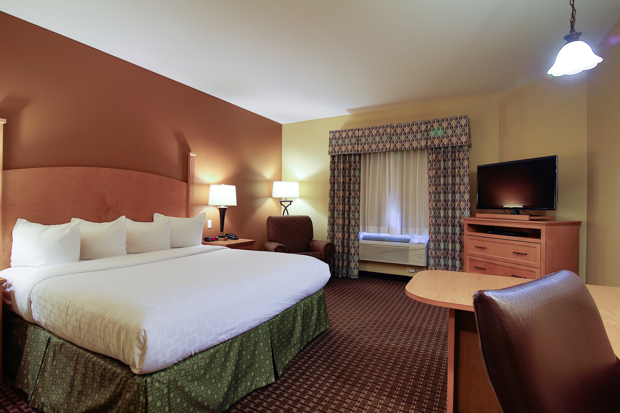 Hawthorn Suites By Wyndham Minot Minot Nd Hotels