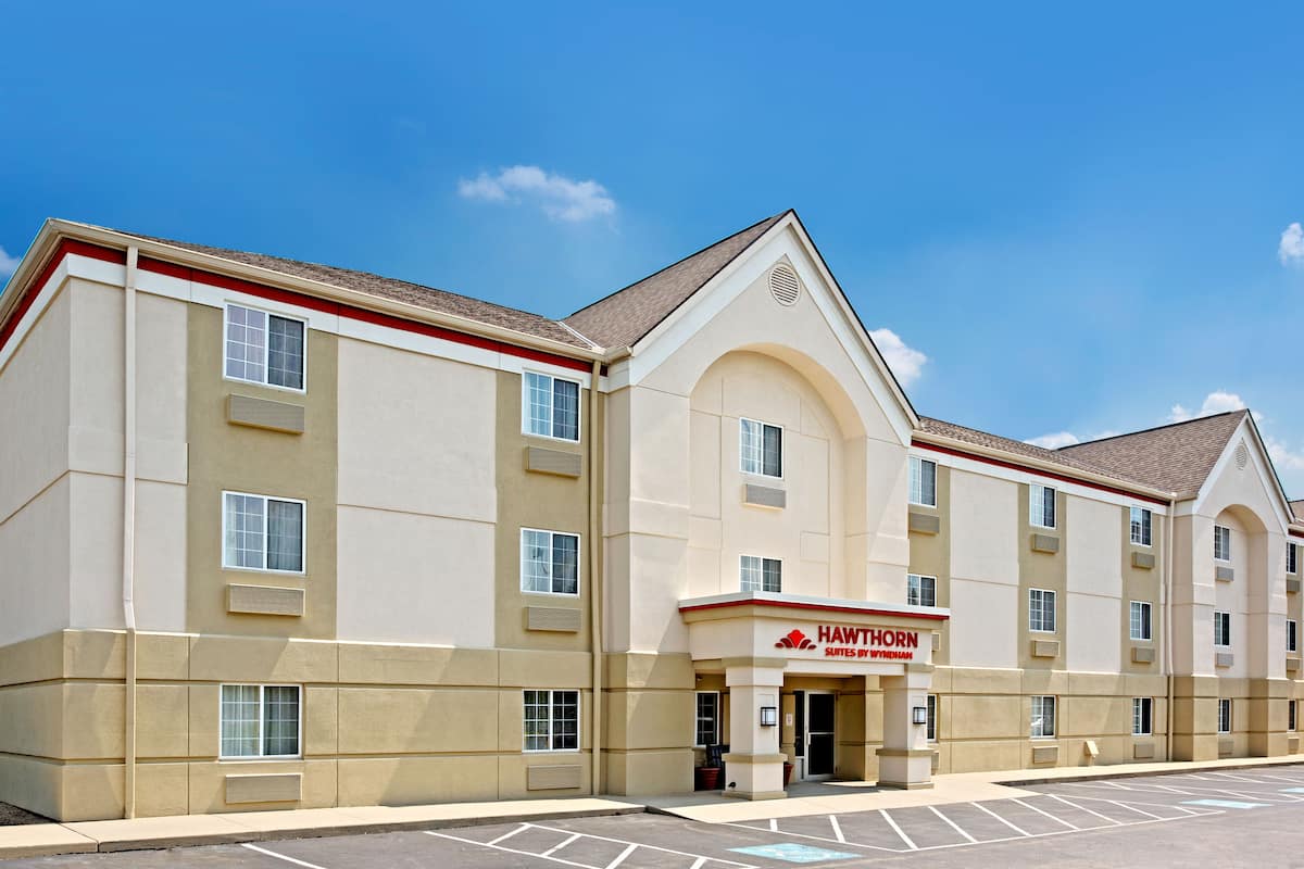 Hawthorn Suites By Wyndham Cincinnati Blue Ash Hotels Exterior Of Hawthorn Suites By Wyndham Cincinnati Blue Ash Hotel In Ohio