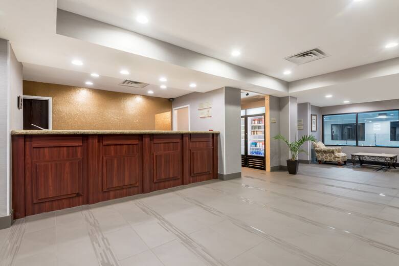 Hawthorn Suites by Wyndham Columbus West hotel lobby in Columbus, Ohio
