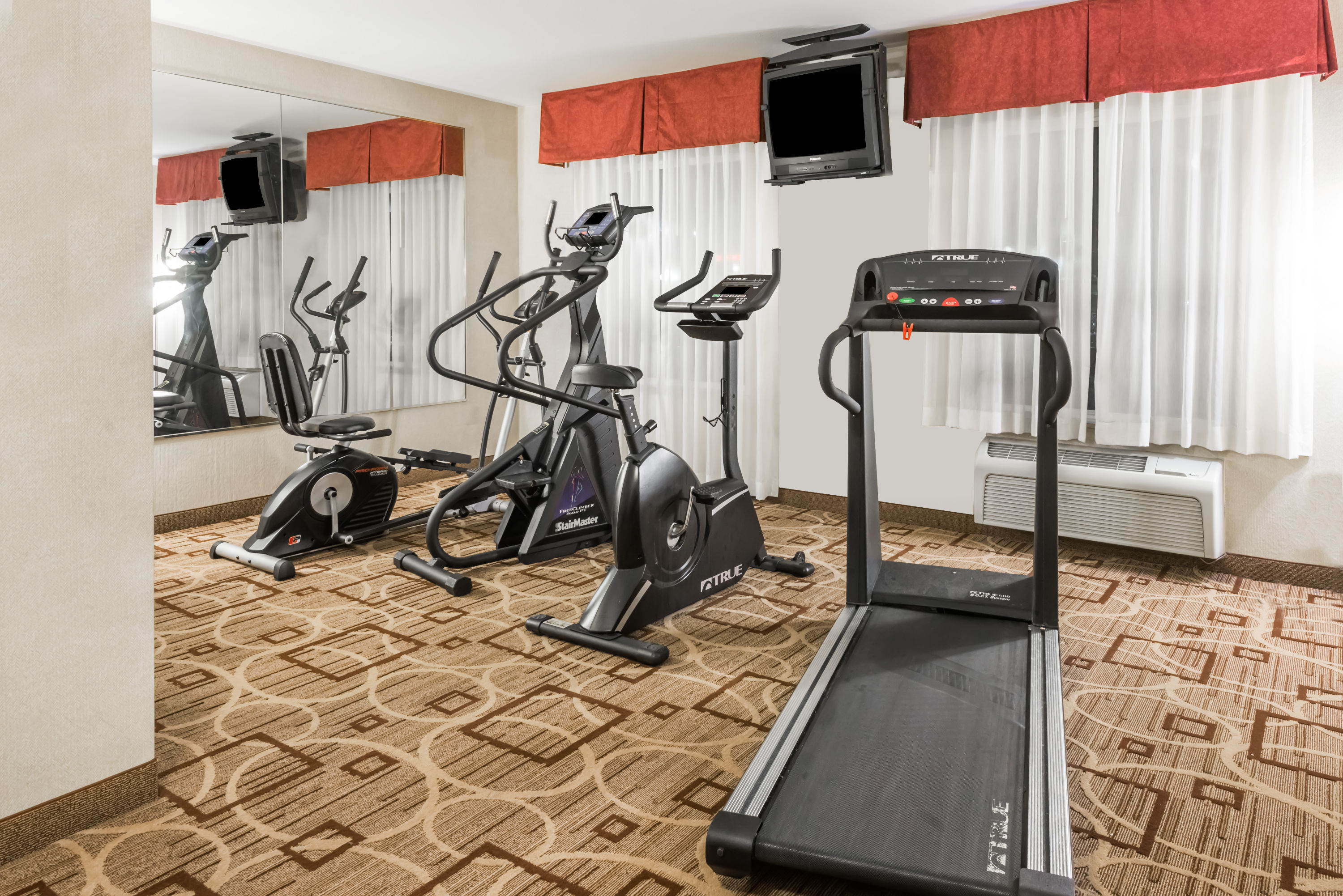 Fitness room at Hawthorn Extended Stay by Wyndham Seville in Seville, Ohio