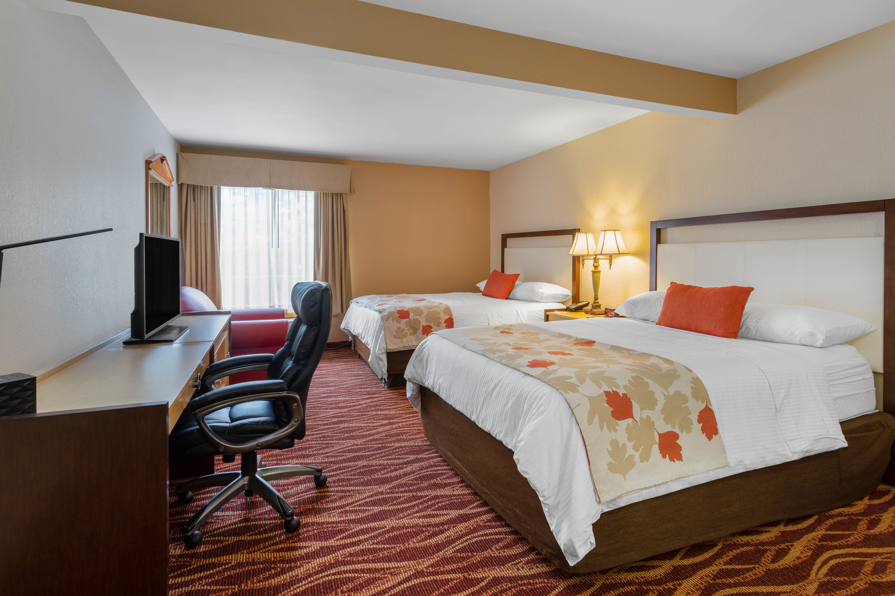 Guest room at the Hawthorn Suites by Wyndham Allentown-Fogelsville in Fogelsville, Pennsylvania