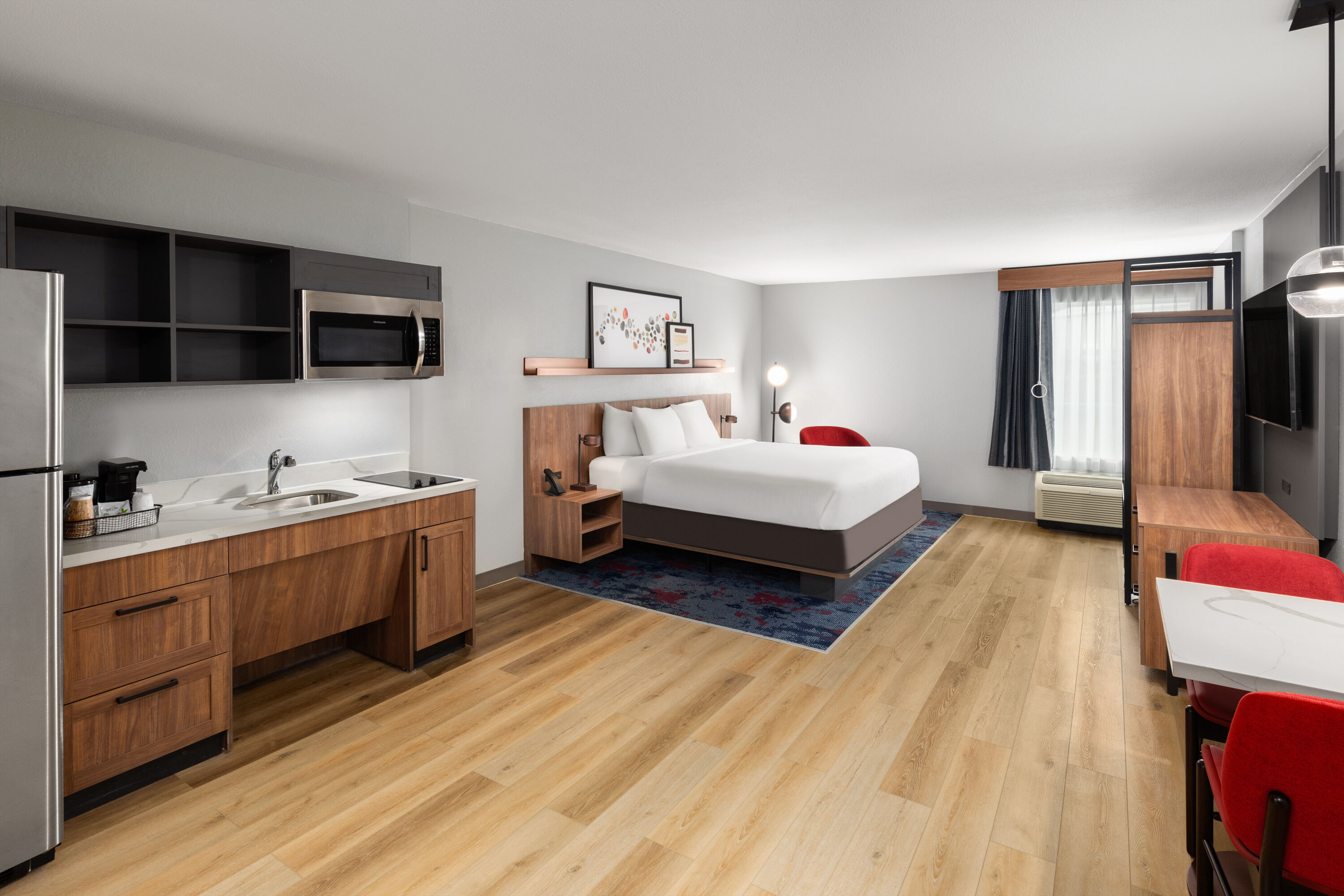 Hawthorn Extended Stay by Wyndham Knoxville suite in Knoxville, Tennessee