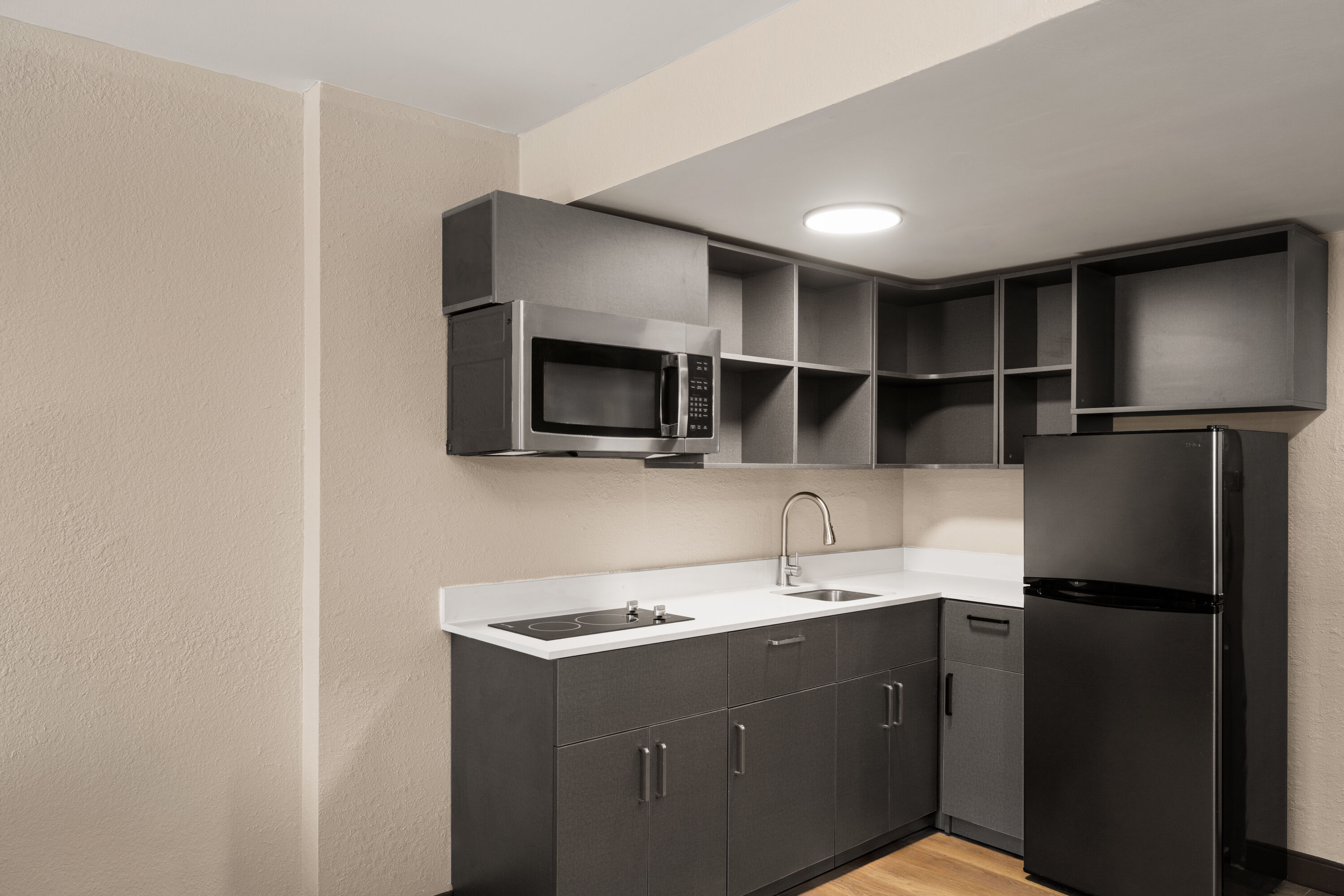 Hawthorn Extended Stay by Wyndham Nashville Airport/Opryland suite in Nashville, Tennessee