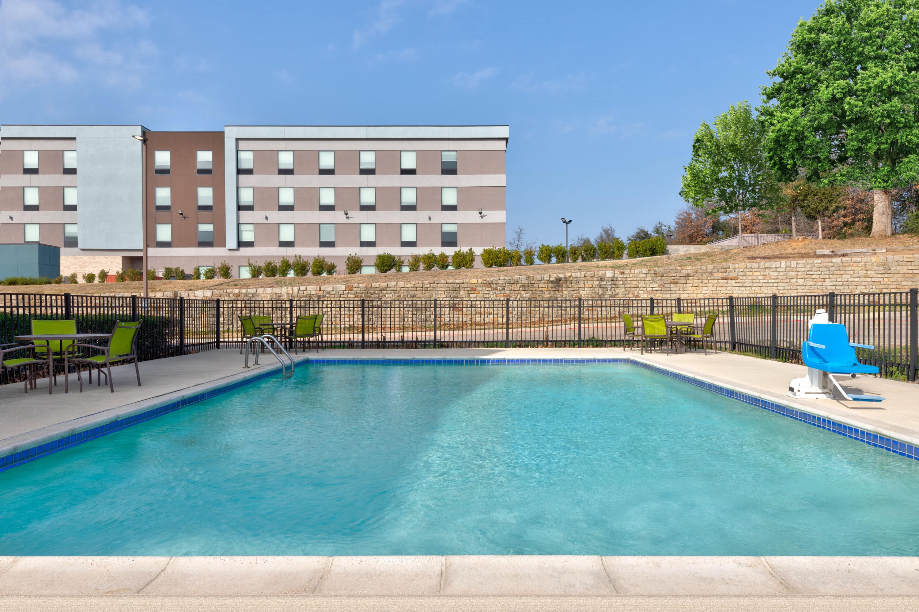 Hawthorn Extended Stay by Wyndham Bedford / Dallas | Bedford