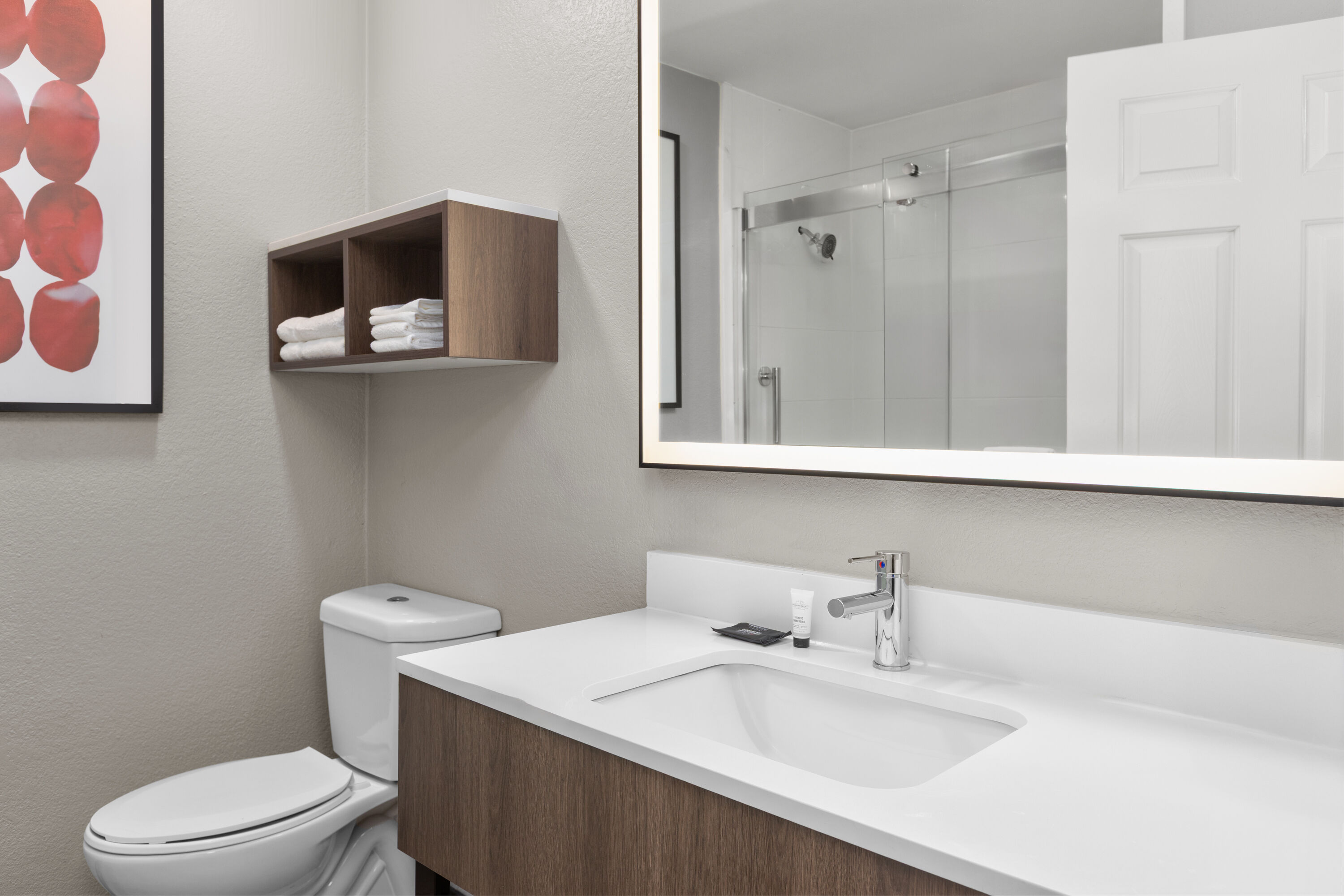 Guest room bath at the Hawthorn Extended Stay by Wyndham DFW Airport North in Irving, Texas