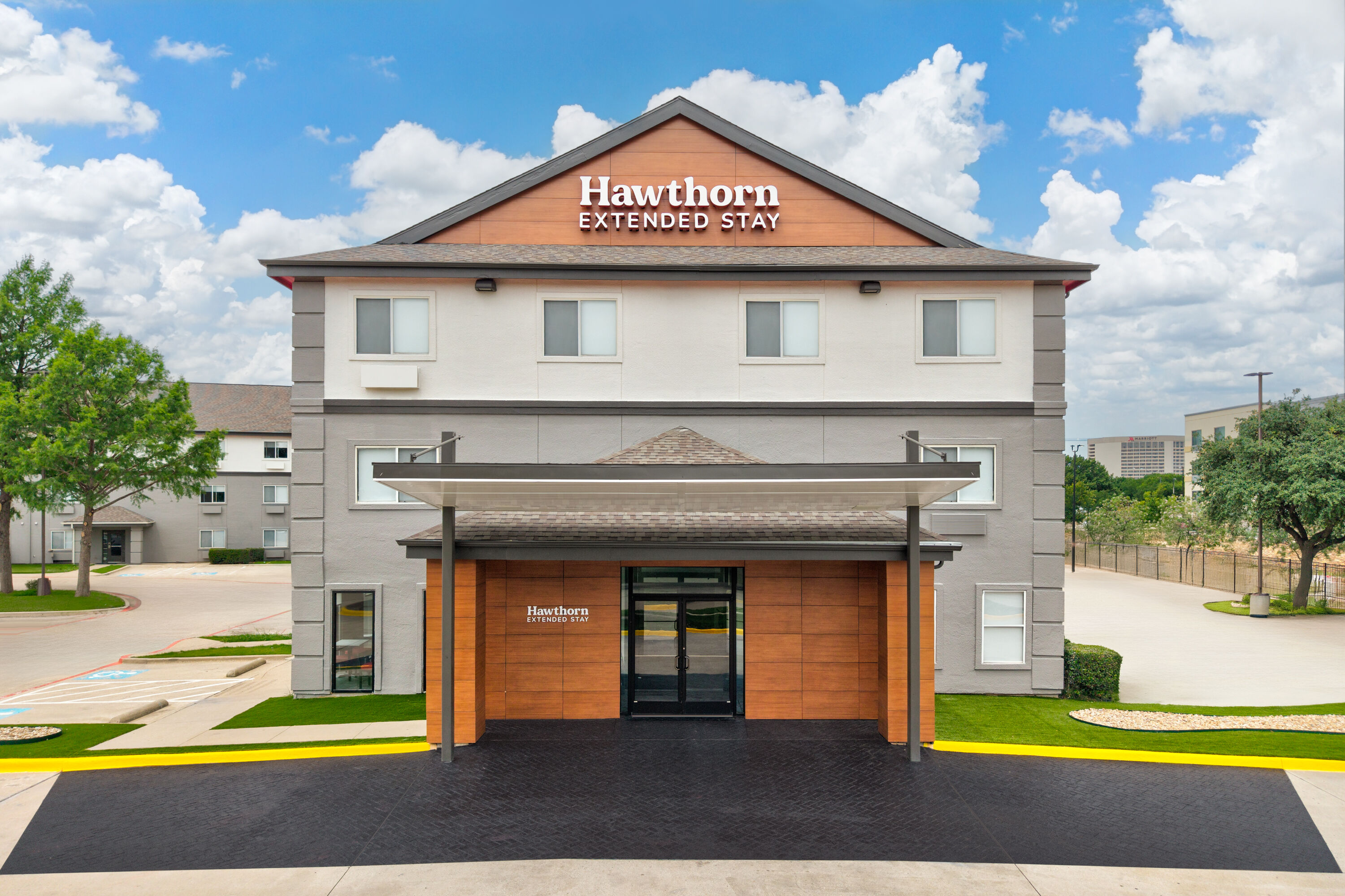 Exterior Day Image of Hawthorn Extended Stay by Wyndham DFW Airport North hotel in Irving, Texas