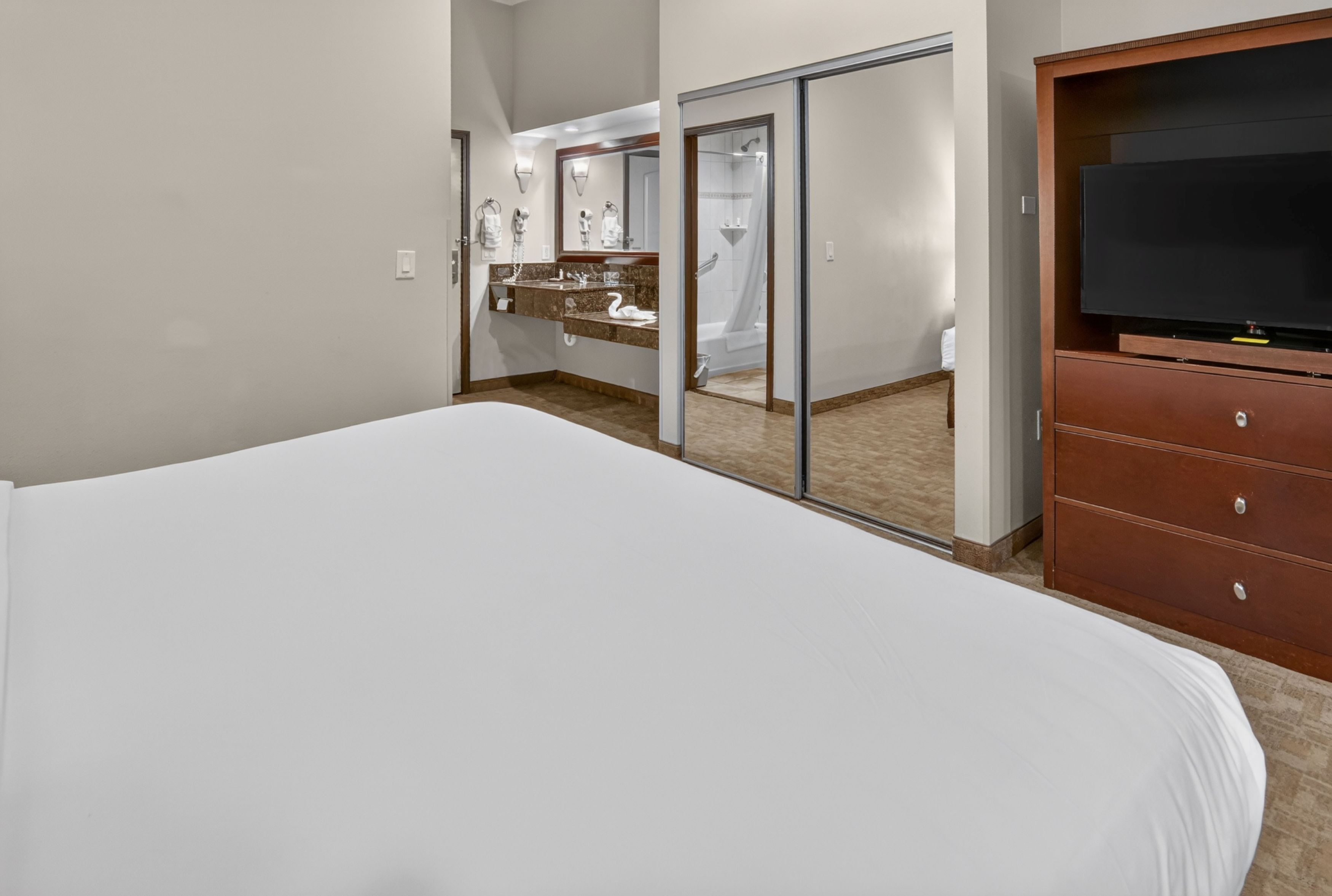 Guest room at the Hawthorn Extended Stay by Wyndham Killeen in Killeen, Texas