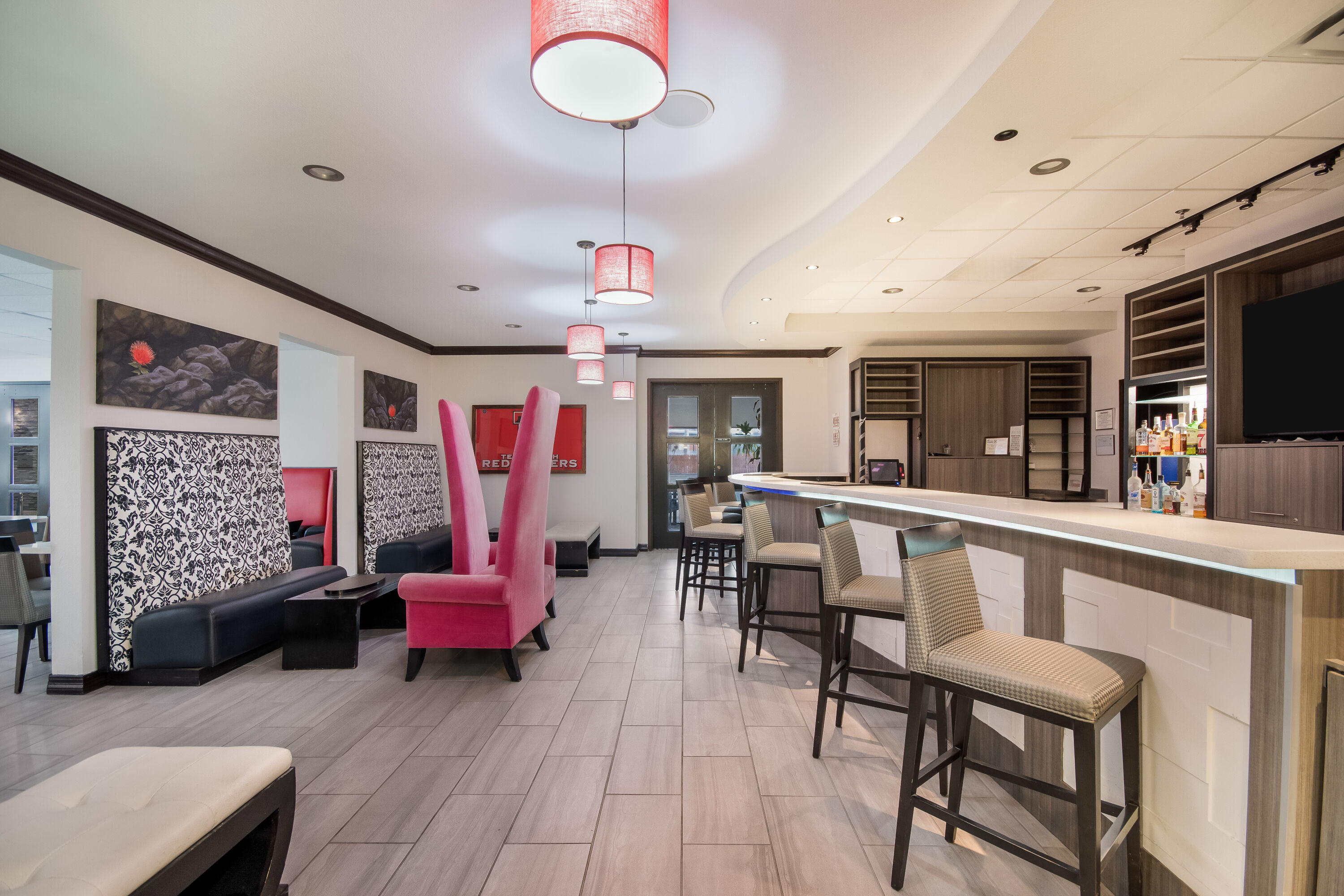 Bar at Hawthorn Suites by Wyndham Lubbock in Lubbock, Texas