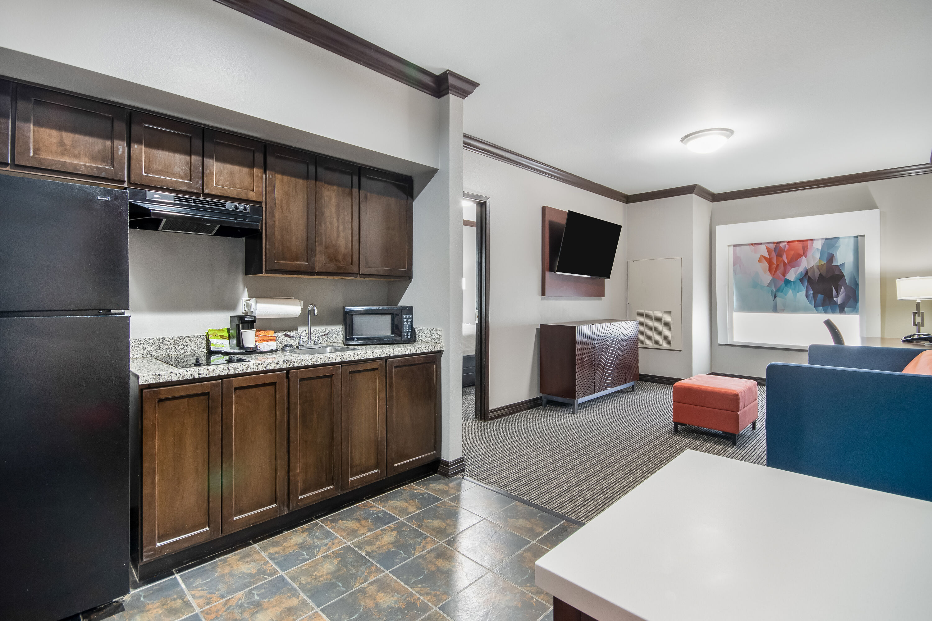 Hawthorn Suites by Wyndham Lubbock suite in Lubbock, Texas