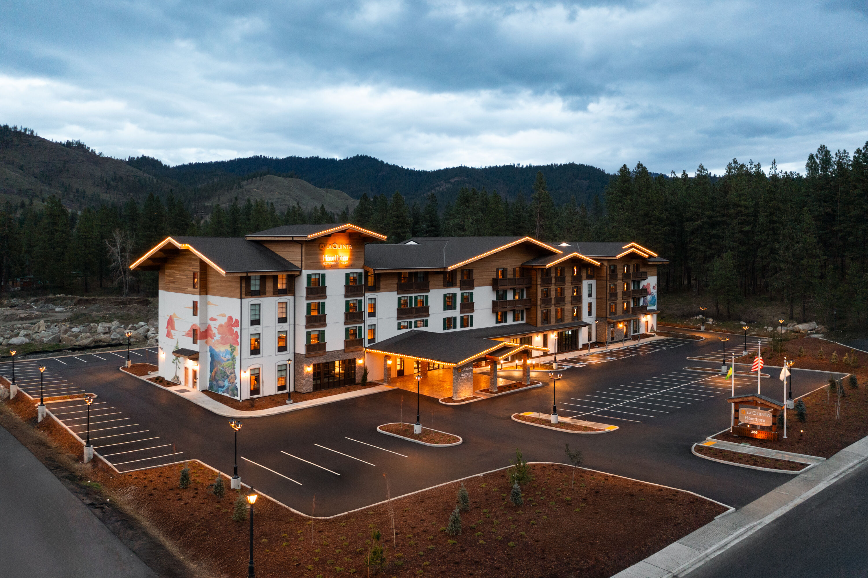 Exterior Dusk Image of Hawthorn Extended Stay by Wyndham Leavenworth hotel in Leavenworth, Washington
