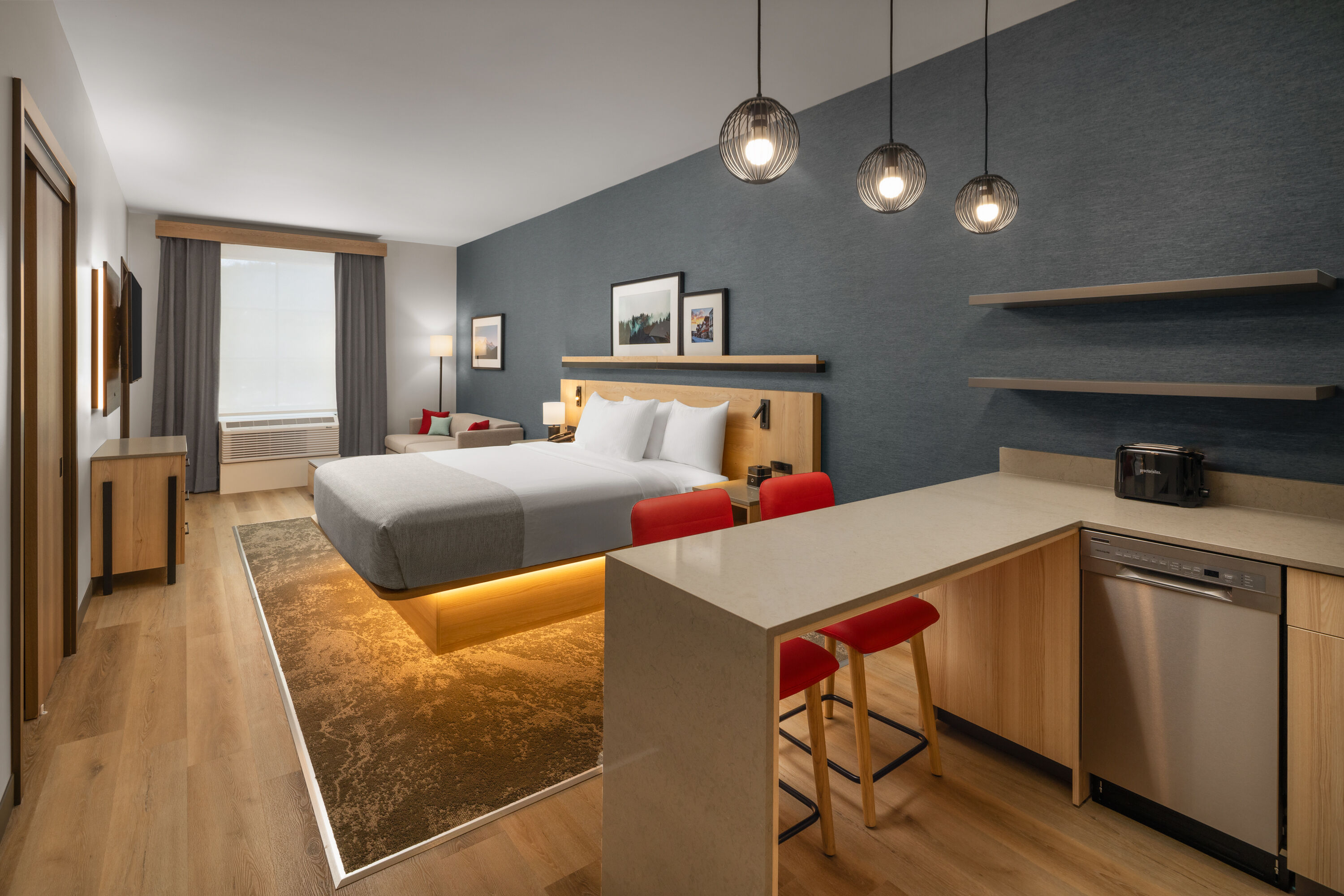 Guest room at the Hawthorn Extended Stay by Wyndham Leavenworth in Leavenworth, Washington