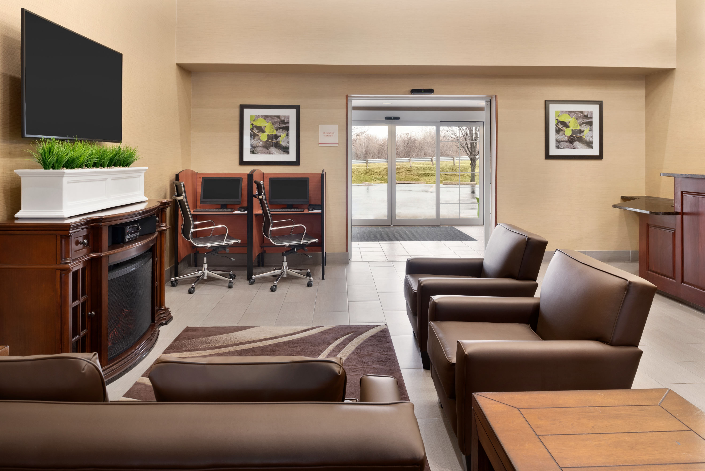Hawthorn Suites By Wyndham Oak Creek Milwaukee Airport Oak Creek Wi Hotels
