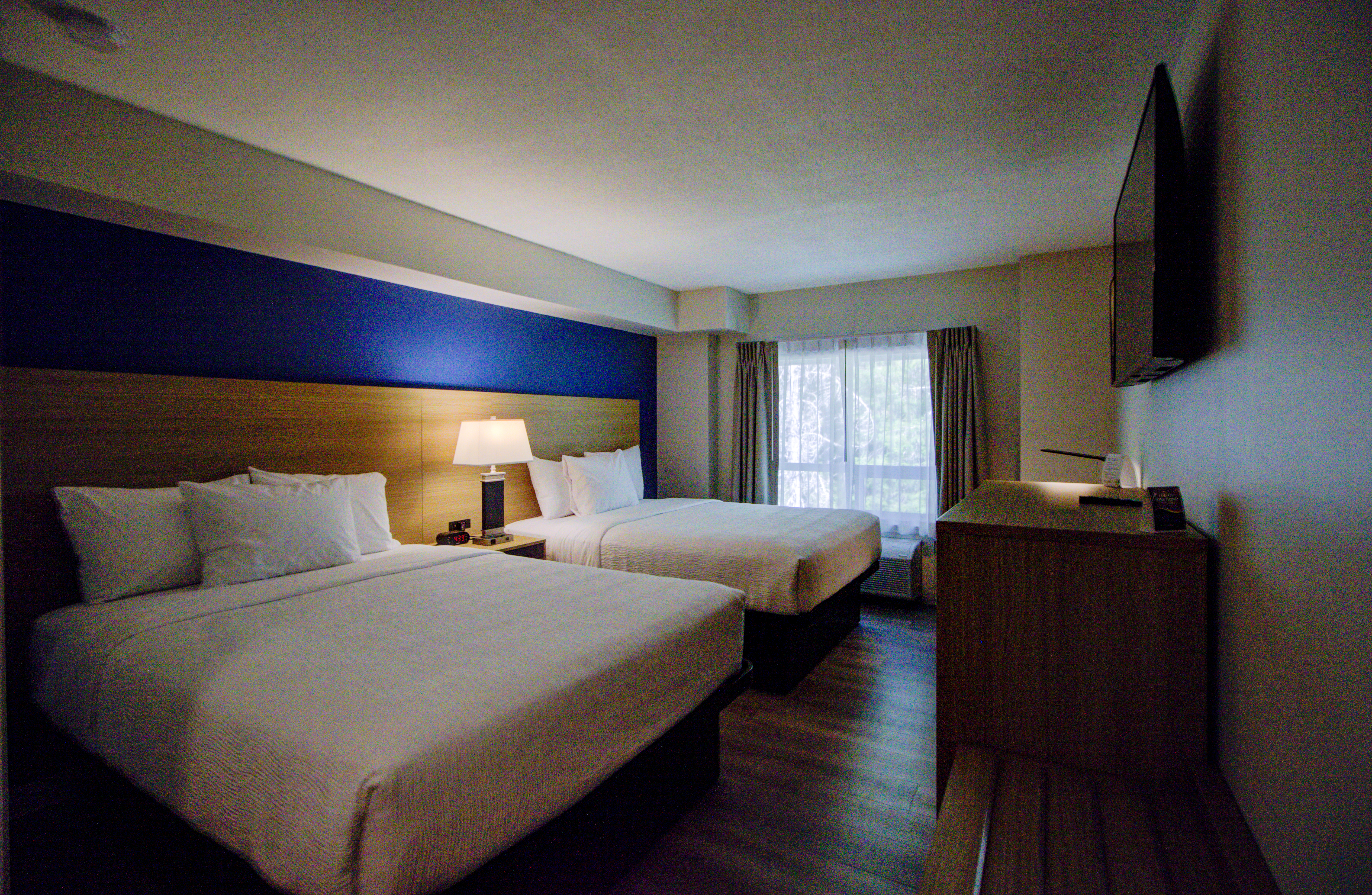 Guest room at the Baymont by Wyndham Gold River in Gold River, British Columbia