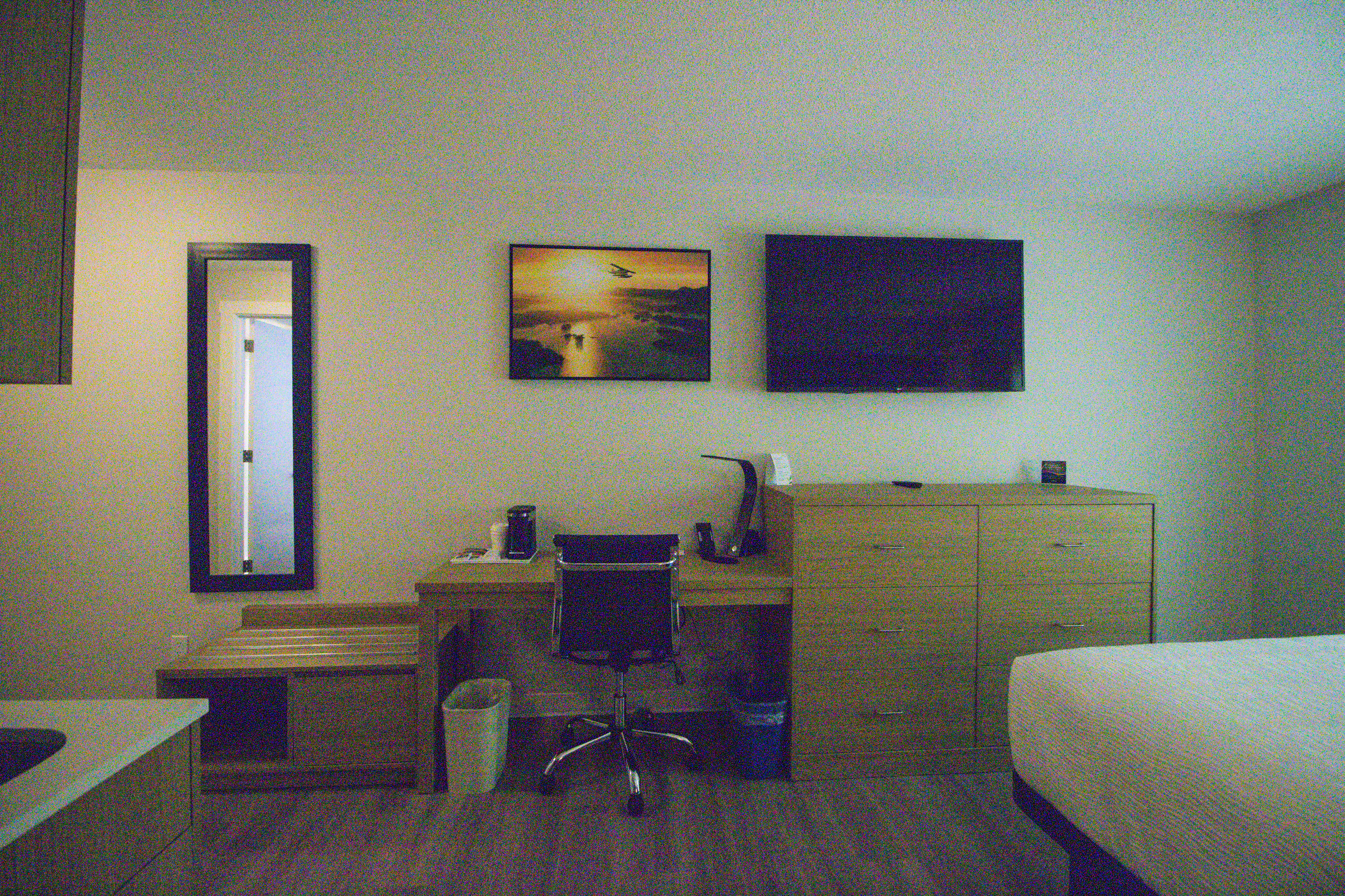 Guest room at the Baymont by Wyndham Gold River in Gold River, British Columbia