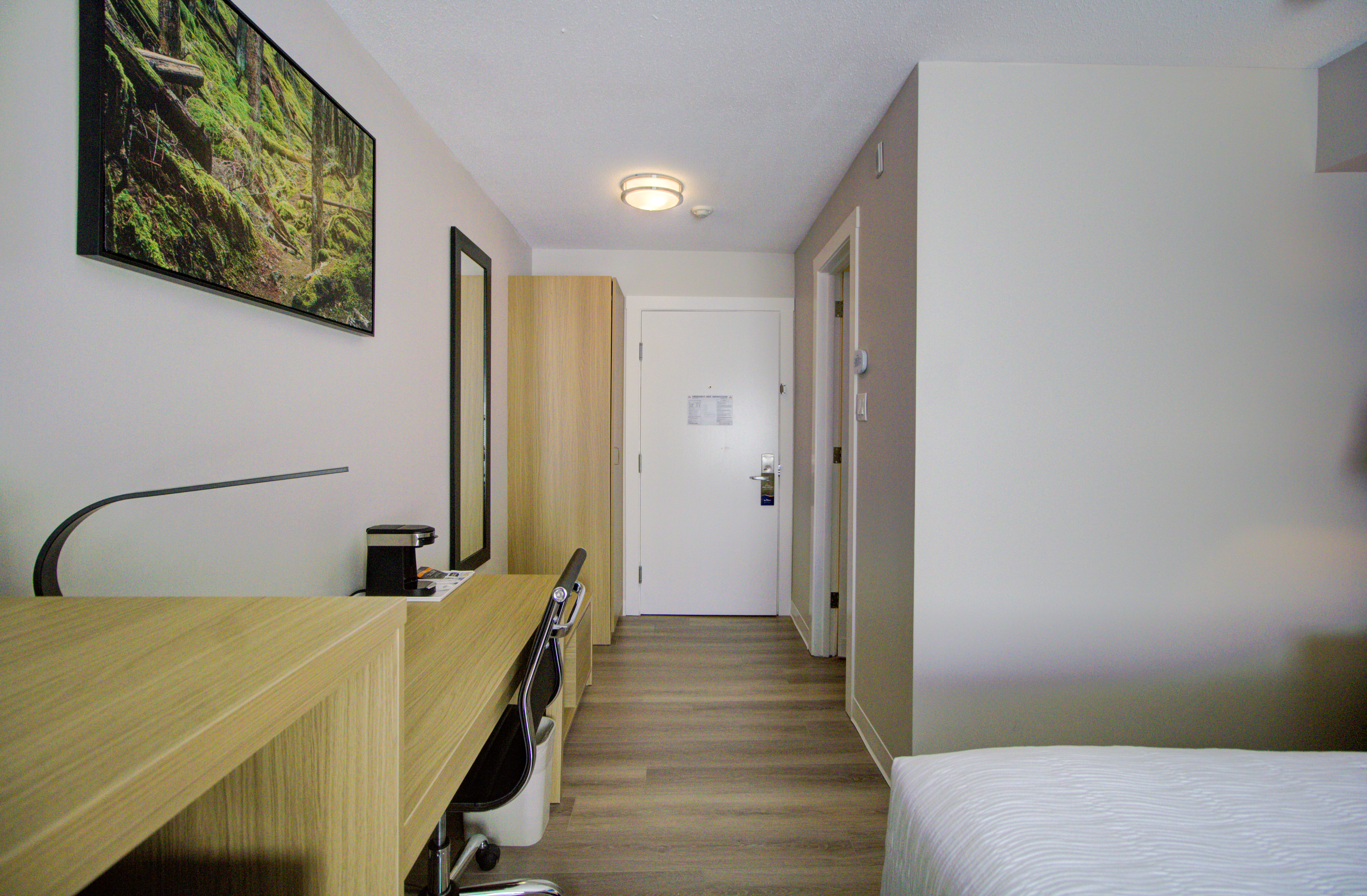 Guest room at the Baymont by Wyndham Gold River in Gold River, British Columbia