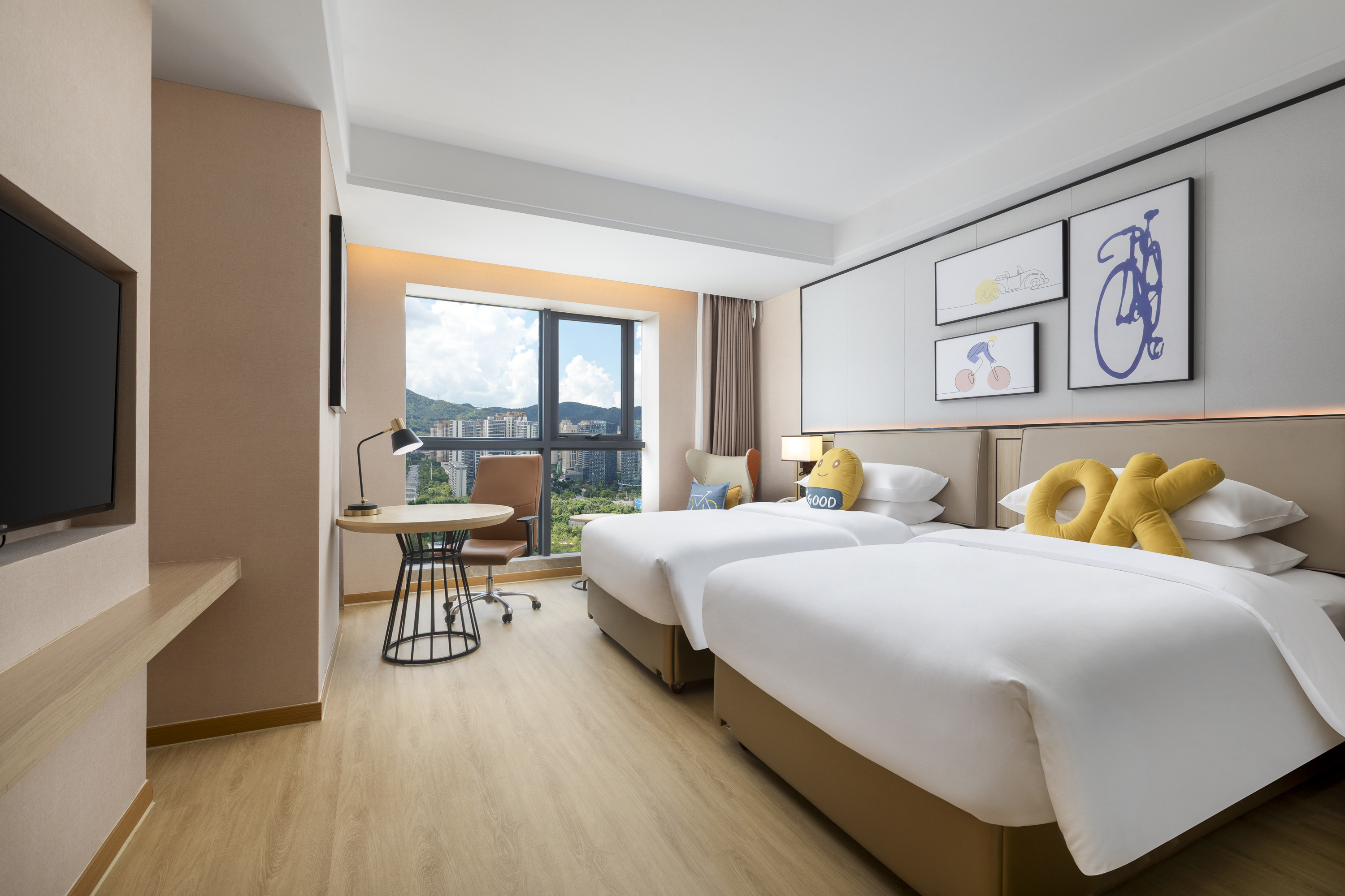 Guest room at the Baymont by Wyndham Kunming Wuhua in Kunming, Other than US/Canada