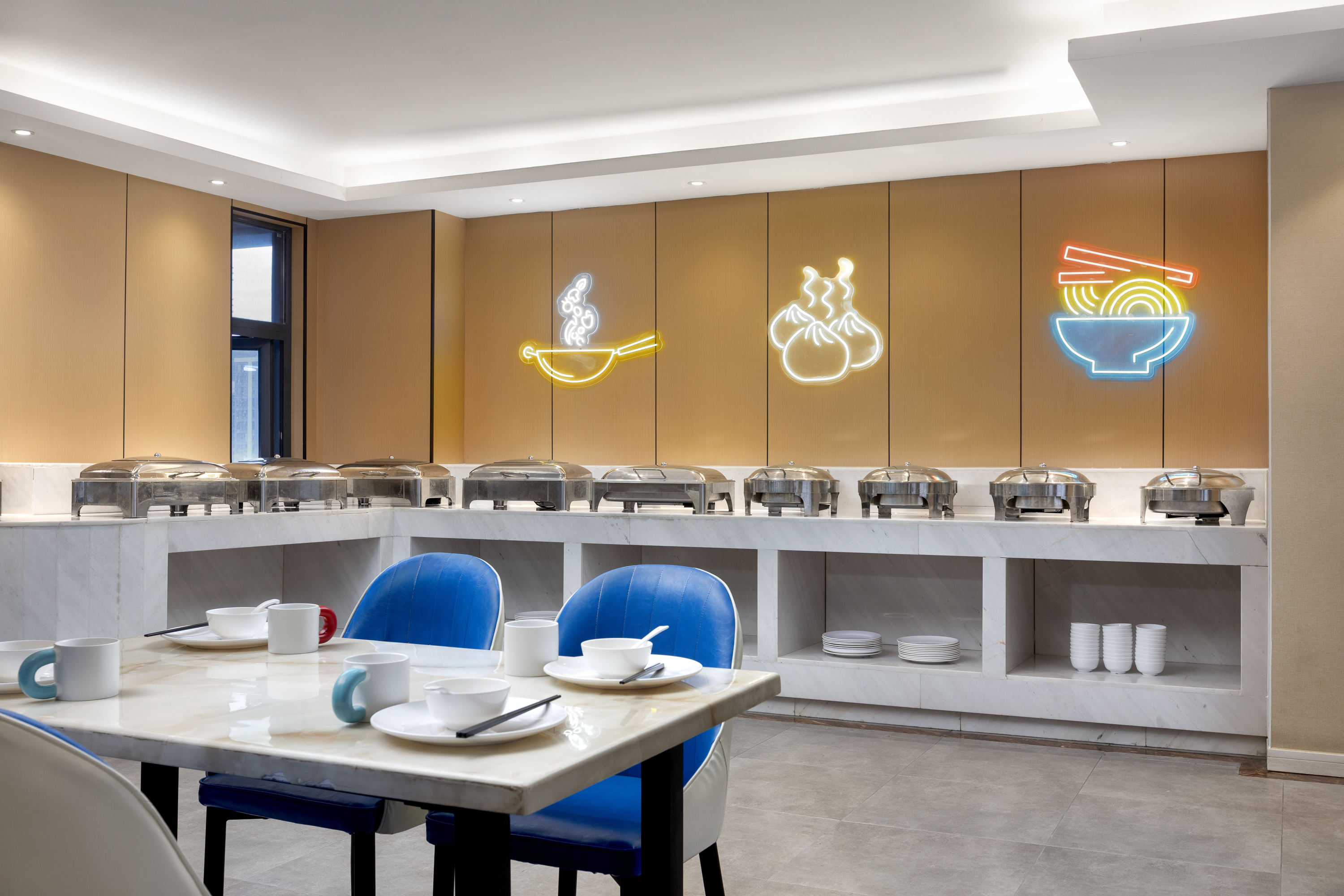 Baymont by Wyndham Kunming Wuhua restaurant breakfast area close up in Kunming, Other than US/Canada