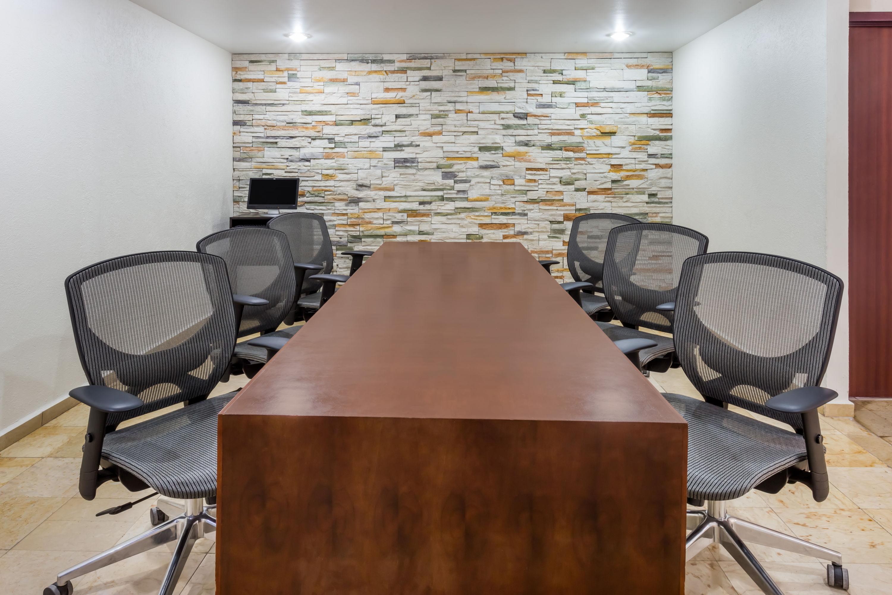 Baymont by Wyndham Lazaro Cardenas business center in Lazaro Cardenas, Other than US/Canada