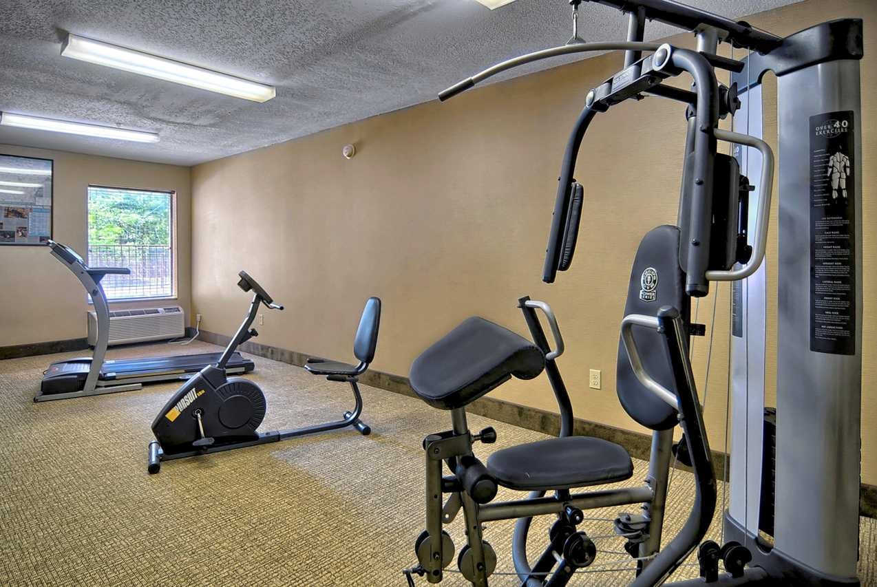 Fitness room at Baymont by Wyndham Caddo Valley/Arkadelphia in Caddo Valley, Arkansas
