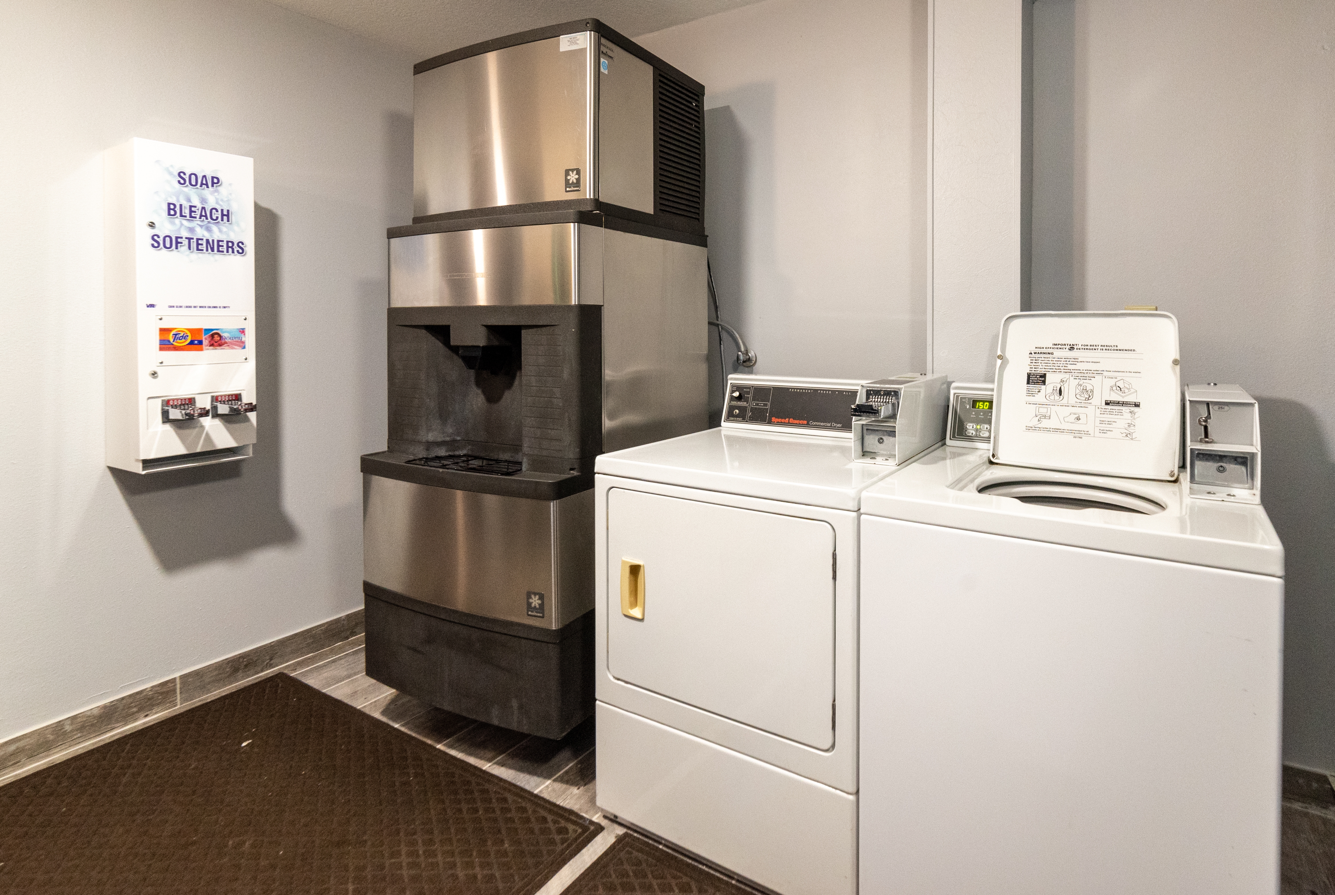 Laundry facilities at Baymont by Wyndham Caddo Valley/Arkadelphia in Caddo Valley, Arkansas