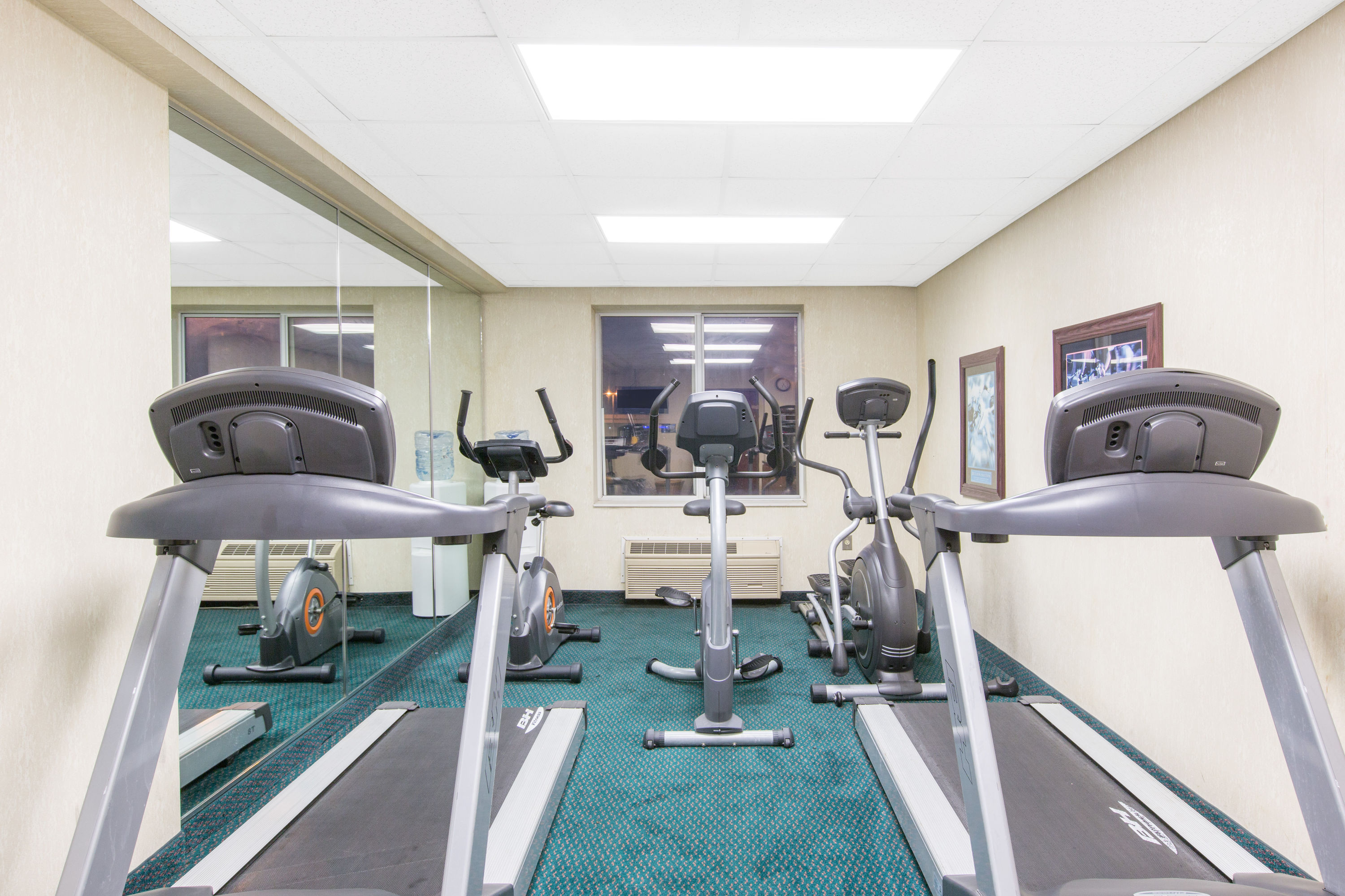 Baymont By Wyndham Jonesboro Jonesboro Ar Hotels