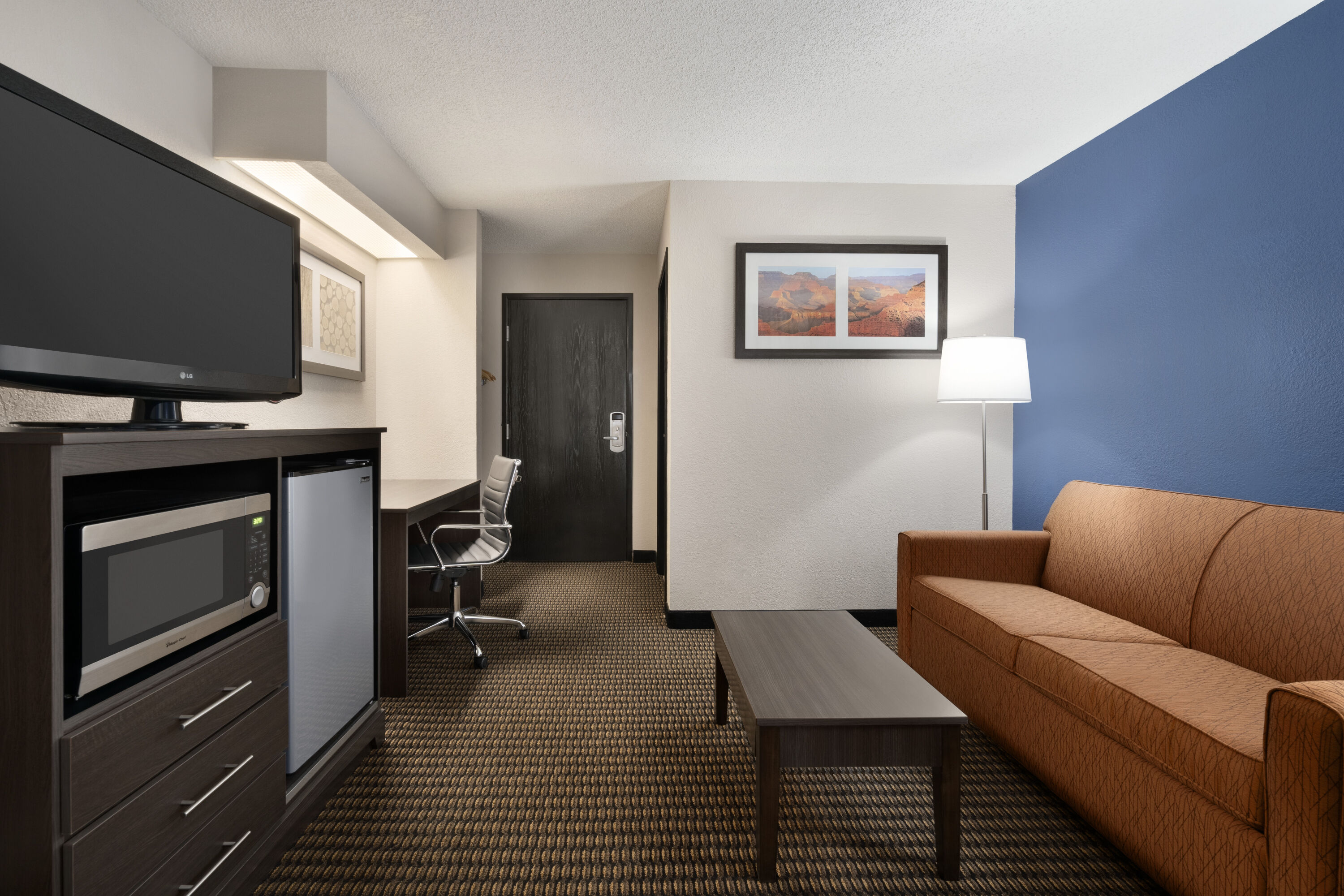 Baymont by Wyndham Casa Grande suite in Casa Grande, Arizona