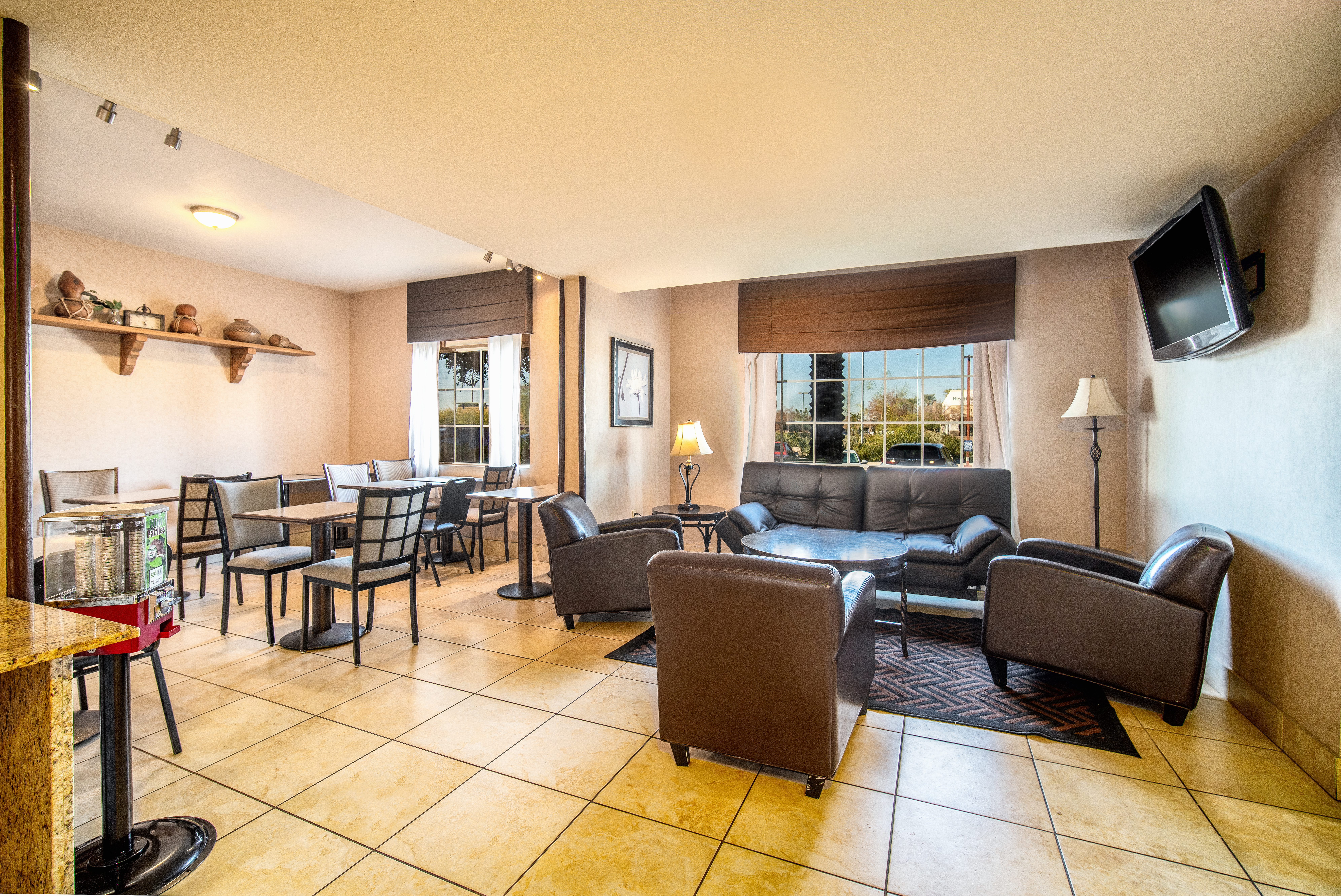 Baymont by Wyndham Chandler I-10 restaurant in Chandler, Arizona