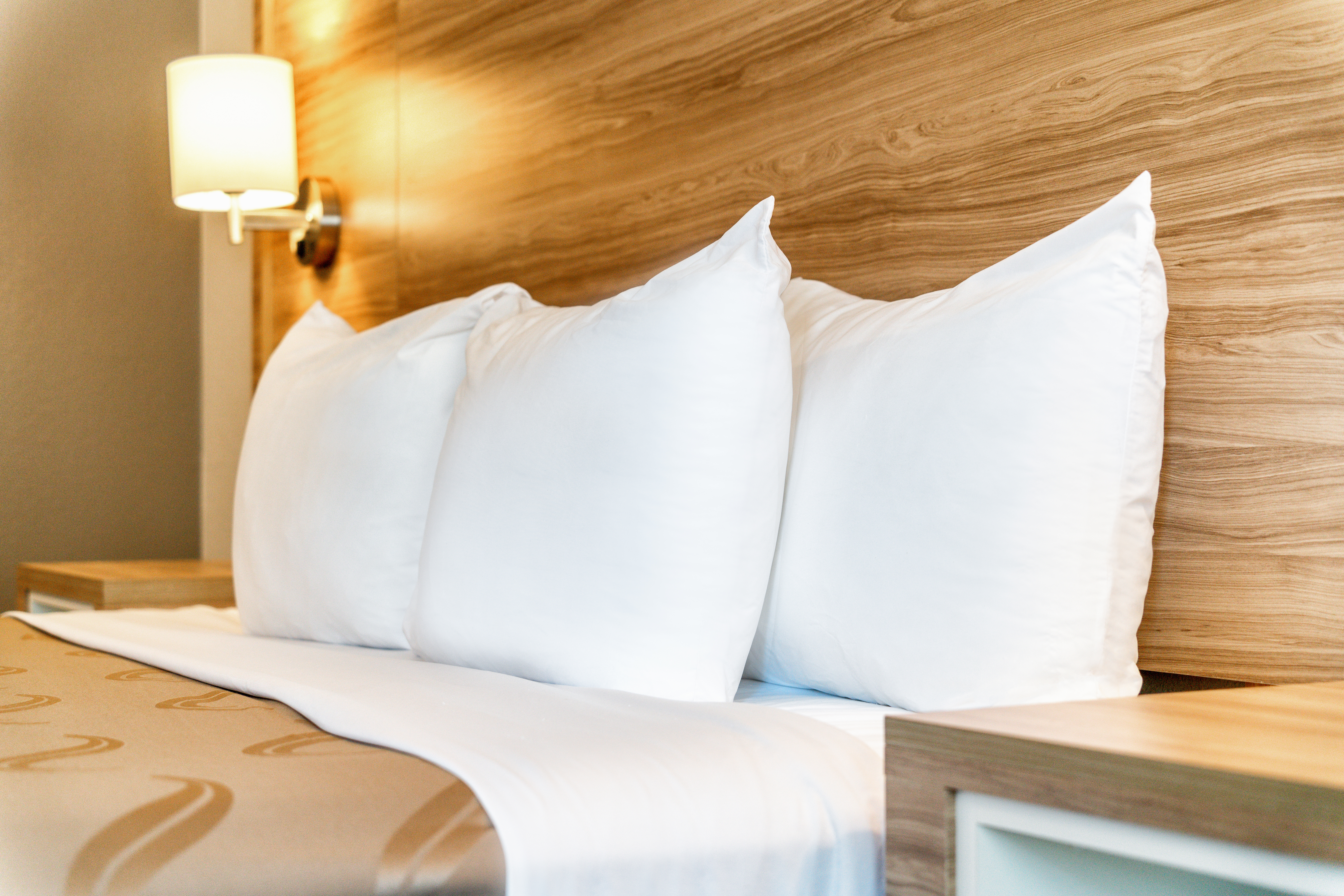 Guest room at the Baymont by Wyndham Chandler I-10 in Chandler, Arizona