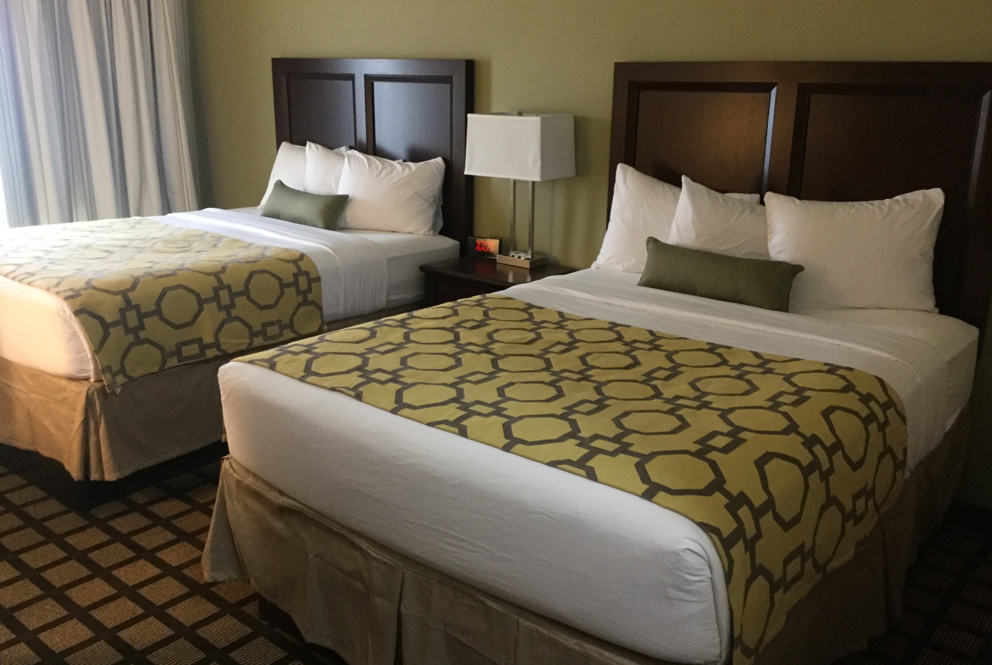 Double bed guest room at the Baymont by Wyndham Page Lake Powell in Page, Arizona