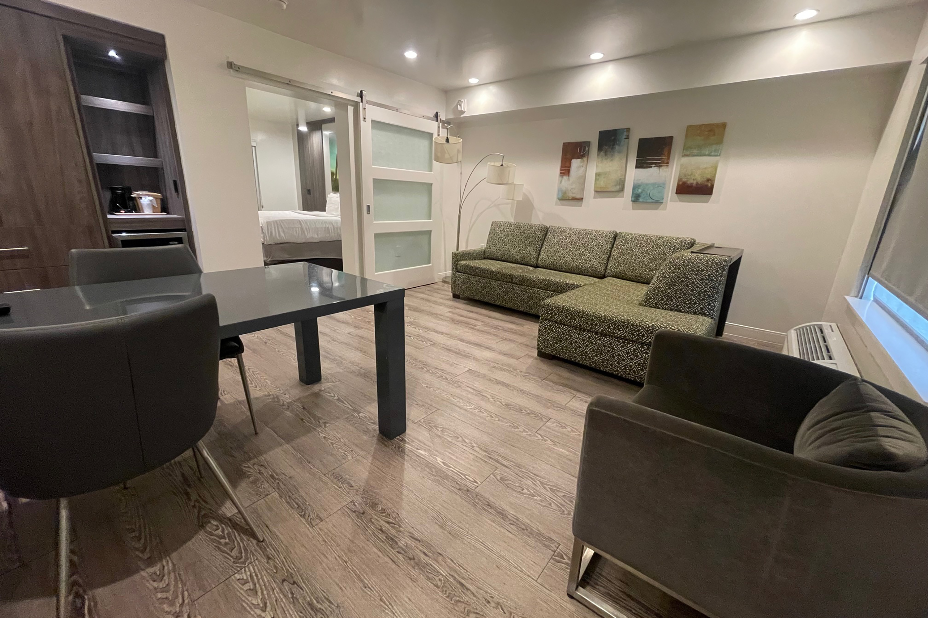 Guest room at the Baymont Inn & Suites by Wyndham Tempe University/Phoenix in Tempe, Arizona